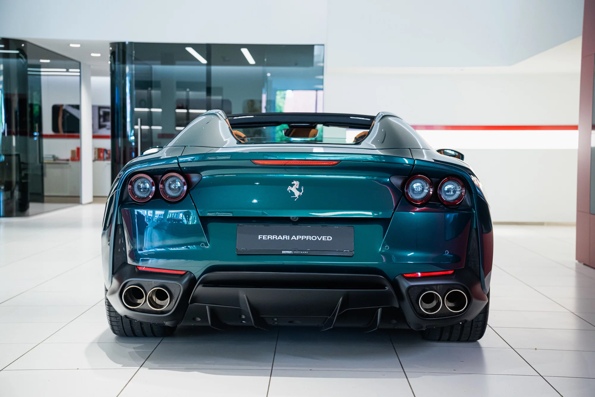 Verde Tracy Ferrari 812