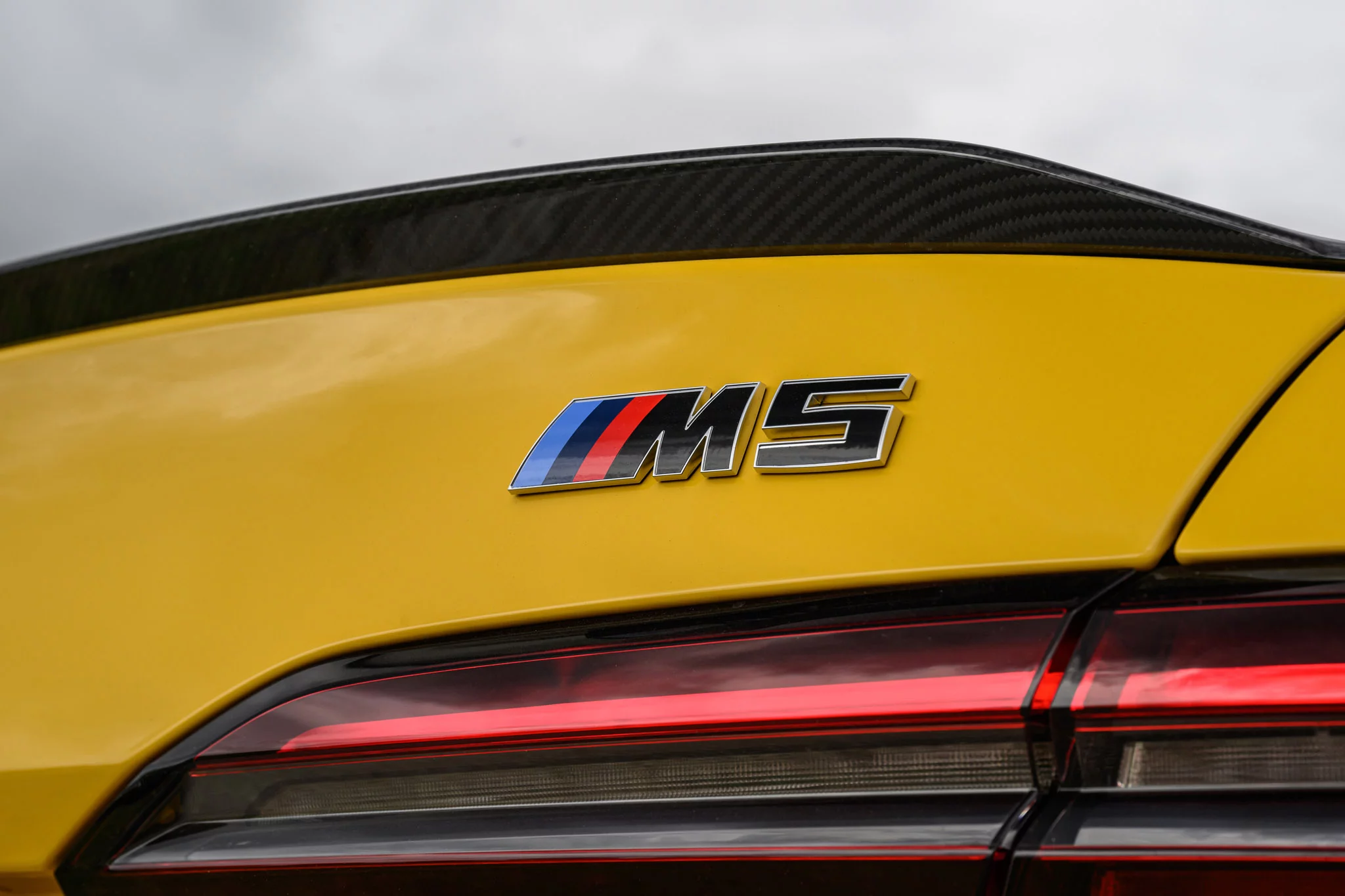 Speed Yellow BMW M5