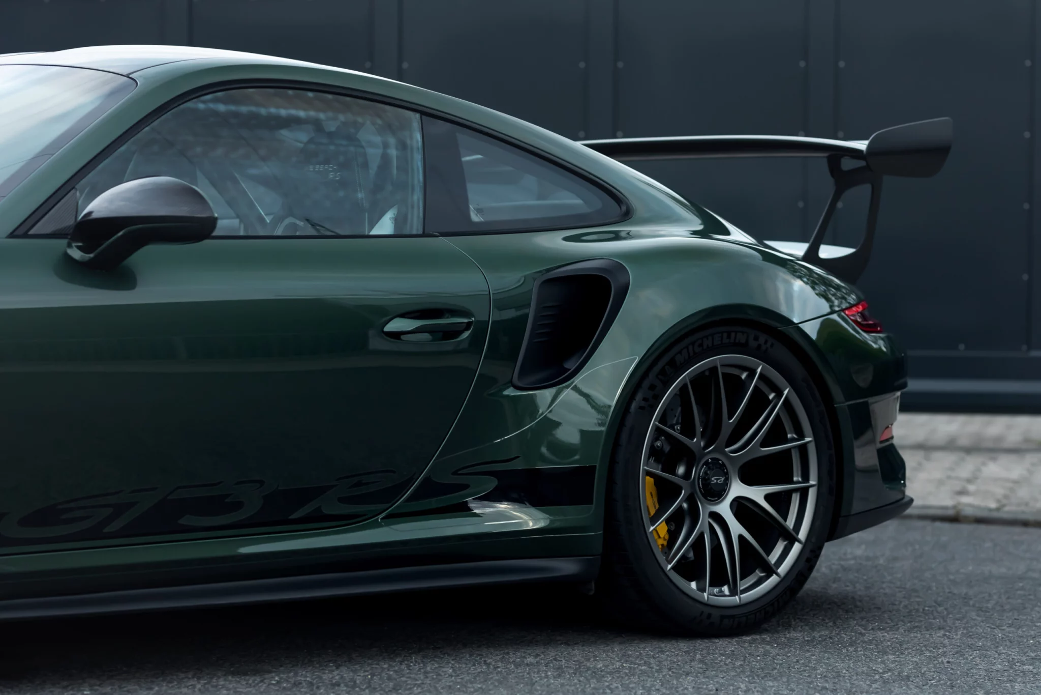 Oak Green Metallic Porsche 911 GT3 RS