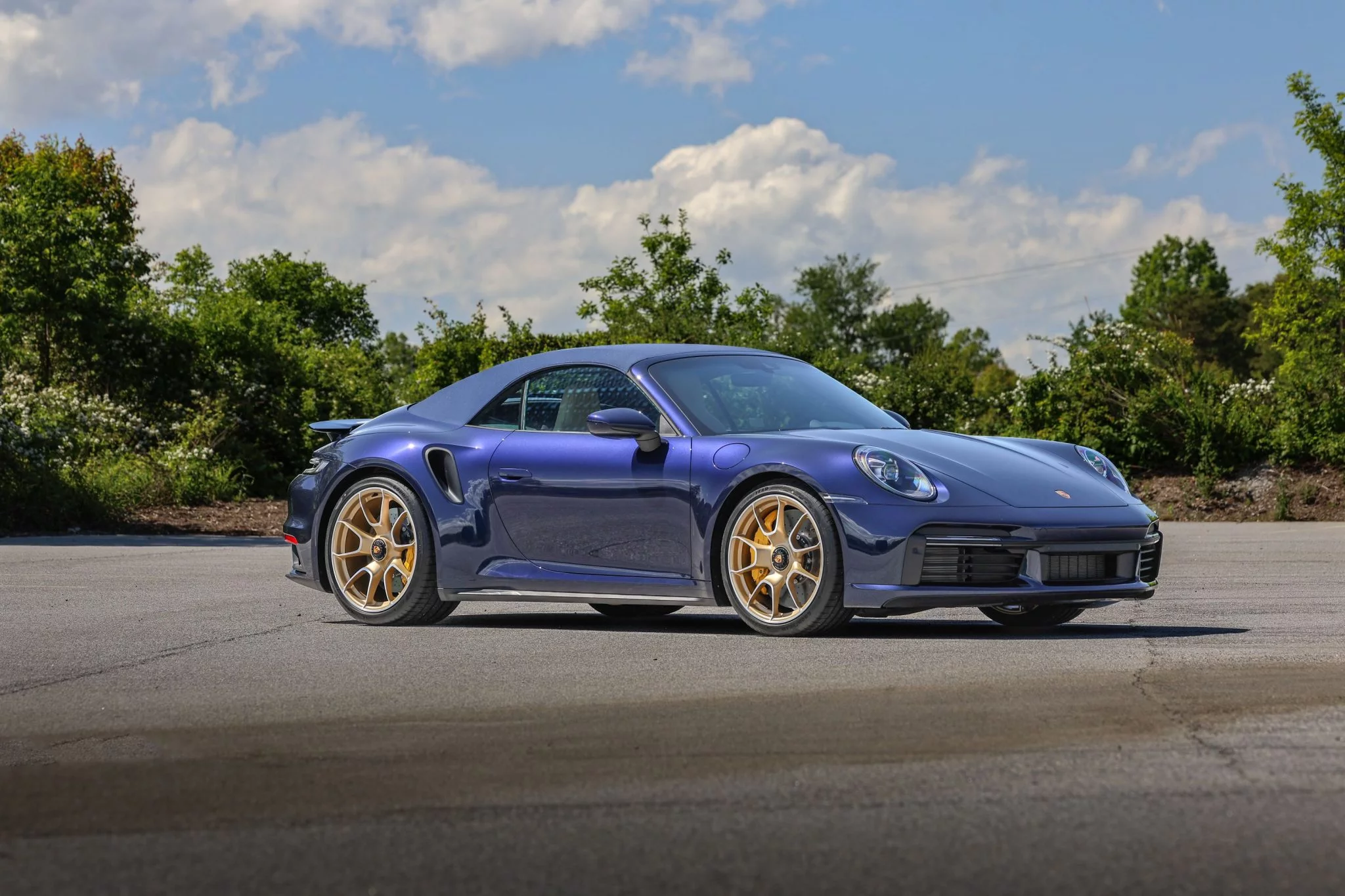 Night Blue Metallic Porsche 911 Turbo