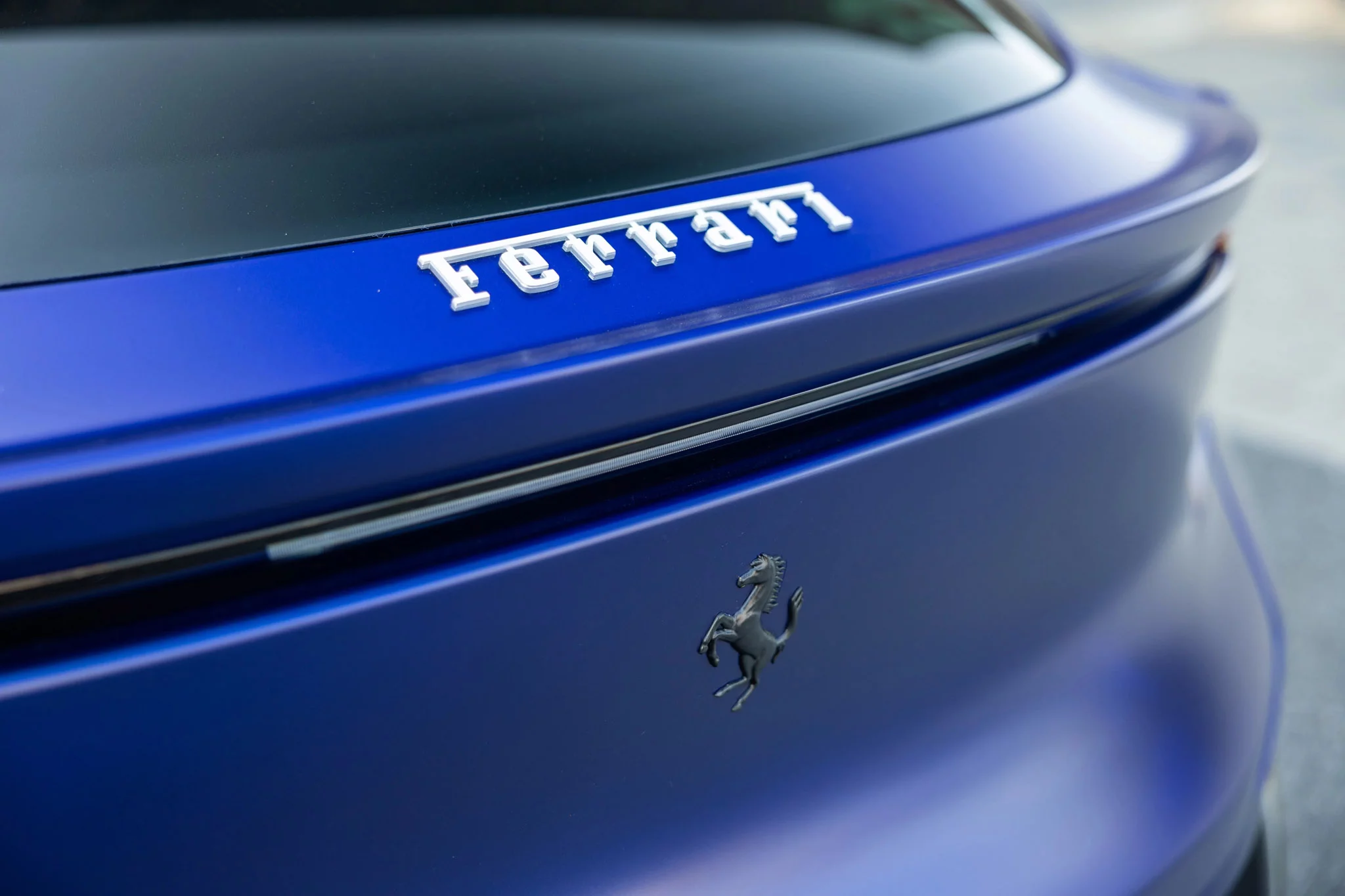 Blu Vietri Opaco Ferrari Purosangue