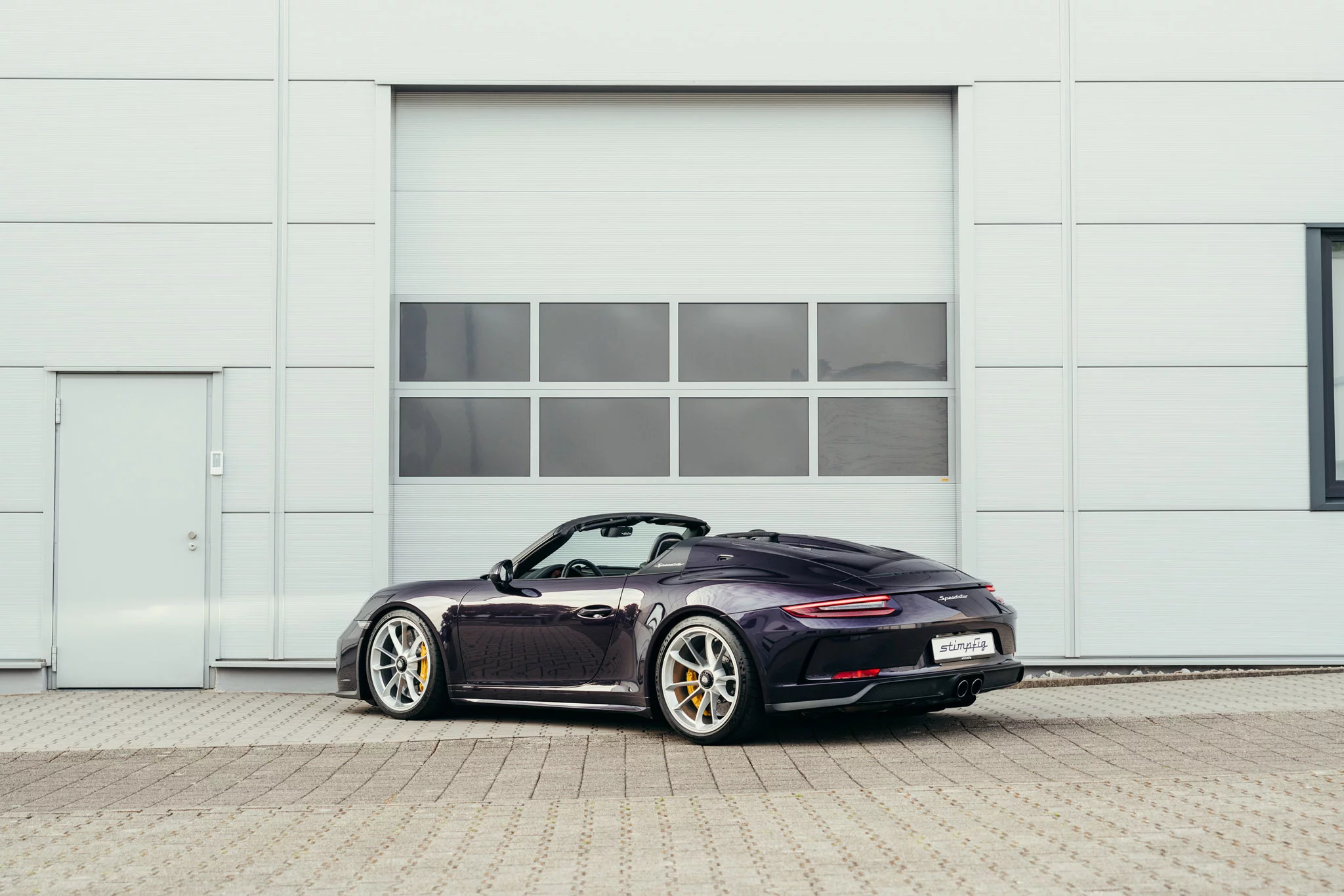 Viola Metallic Porsche 911 Speedster