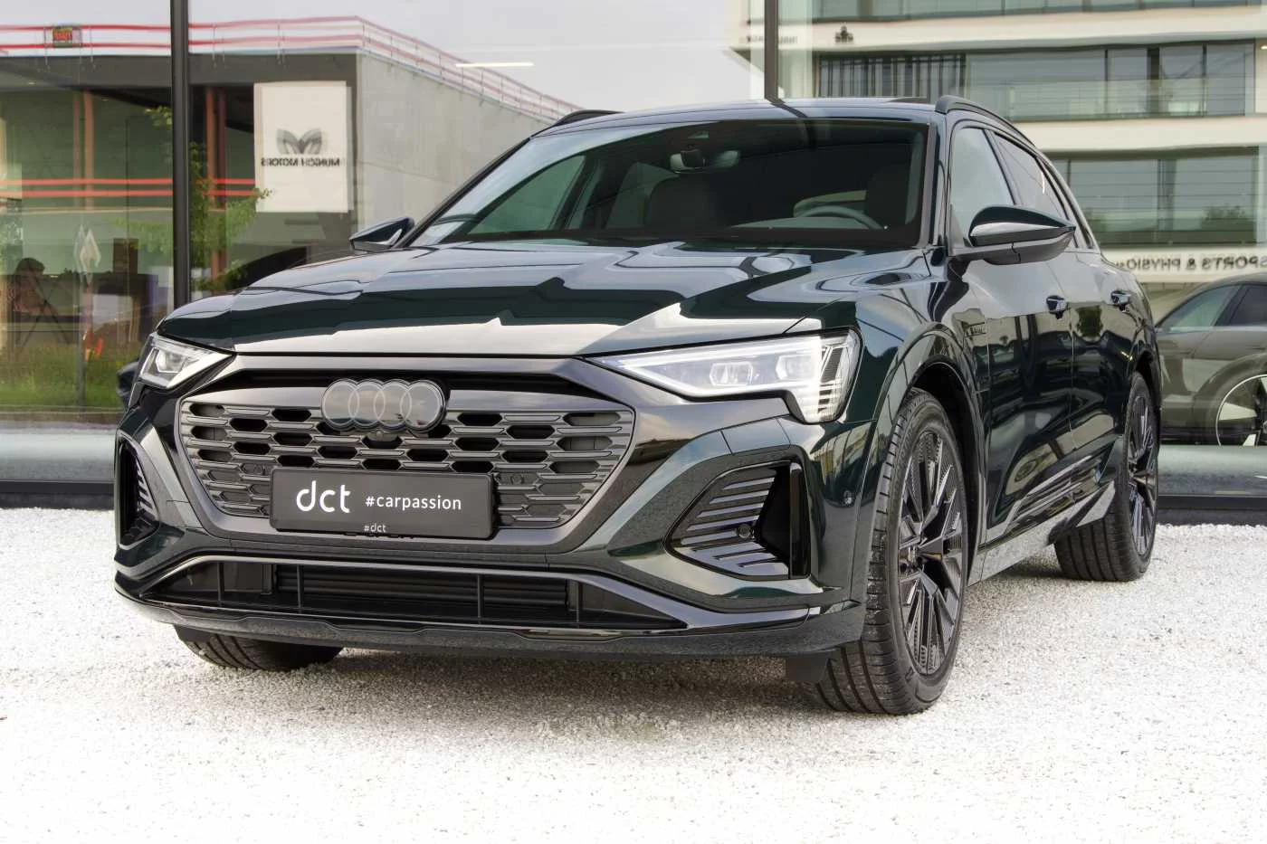 Deep Green Audi Q8 e-tron