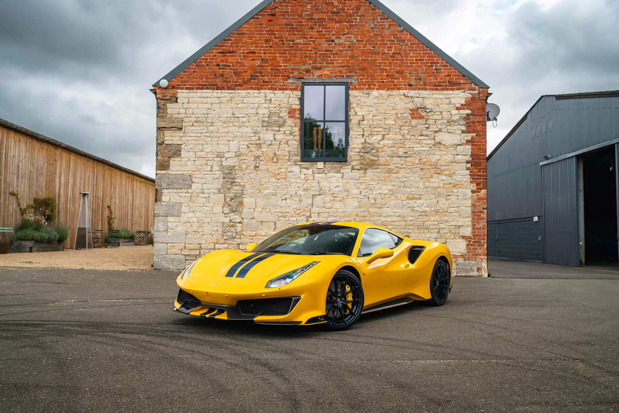 Ardilla Amarillo Ferrari 488