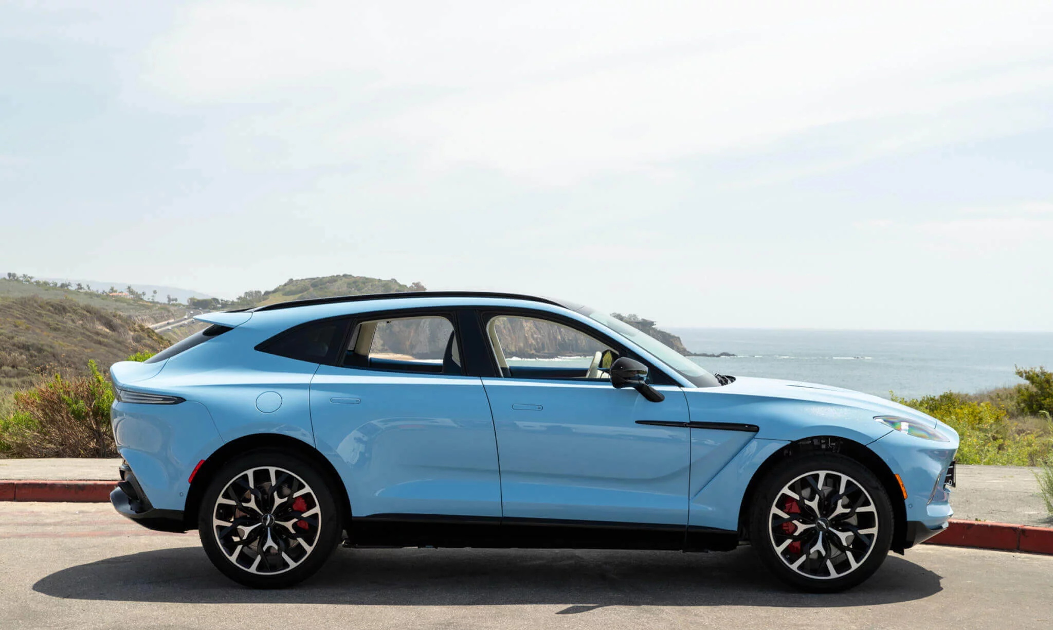 Frosted Glass Blue Aston Martin DBX