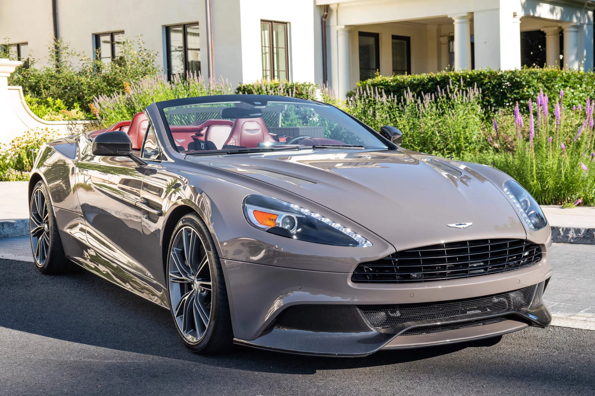 Grey Bull Aston Martin Vanquish