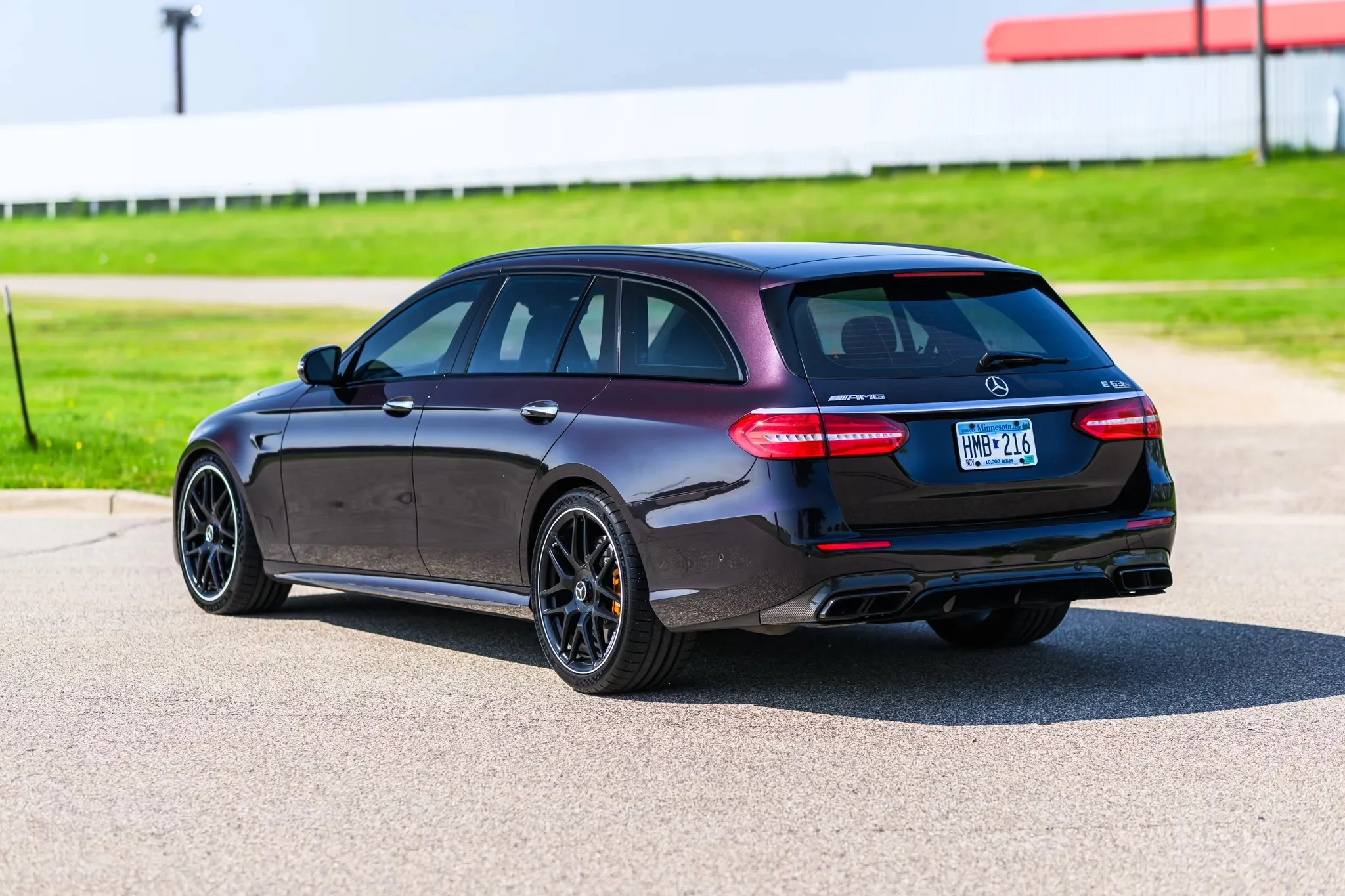 Northern Lights Violet Mercedes-AMG E 63