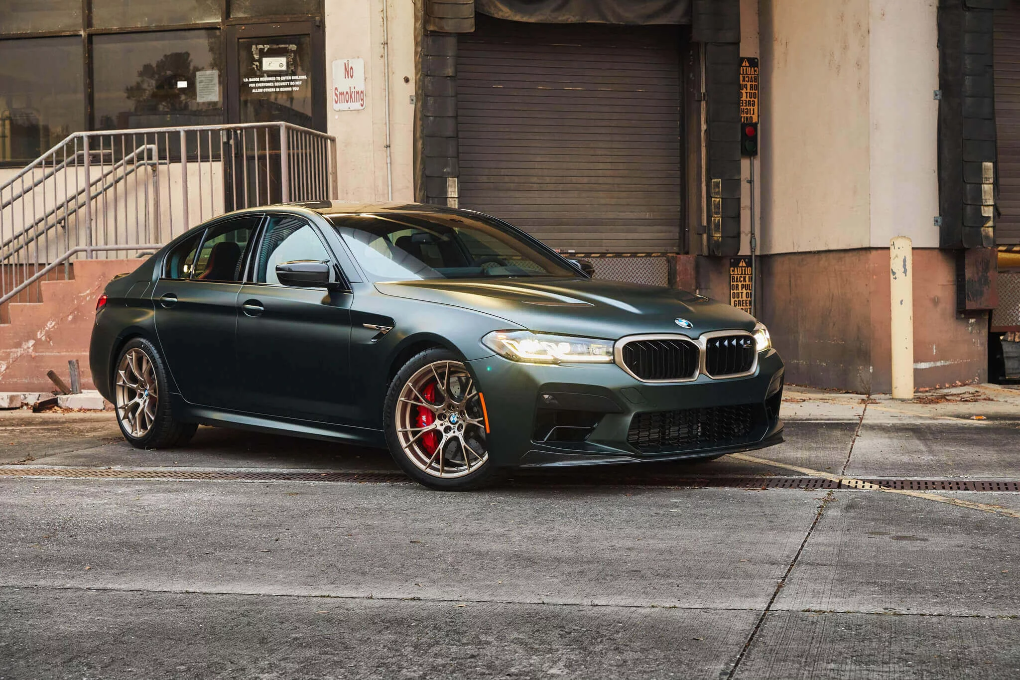 Frozen Deep Green BMW M5