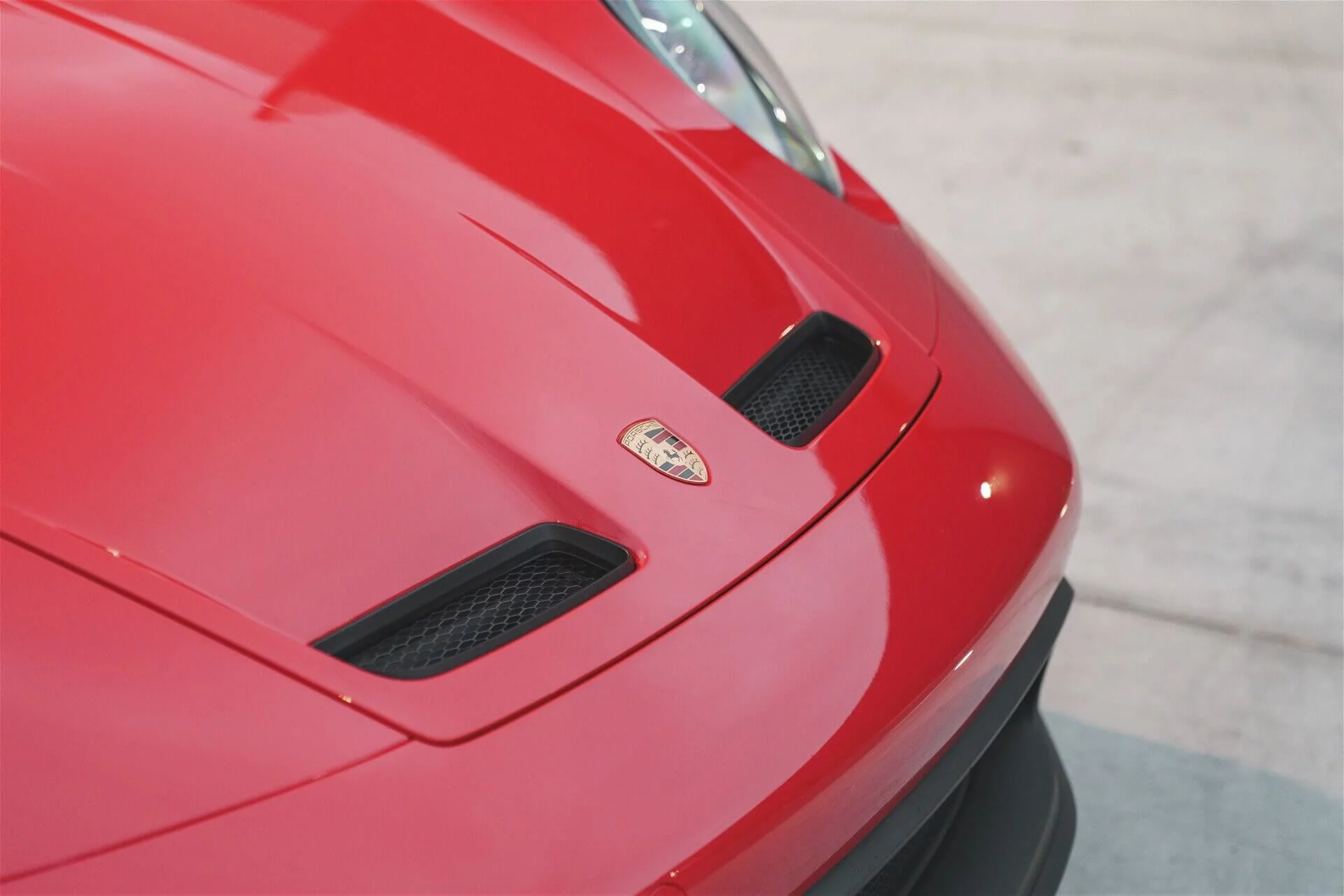 Guards Red Porsche 911 GT3