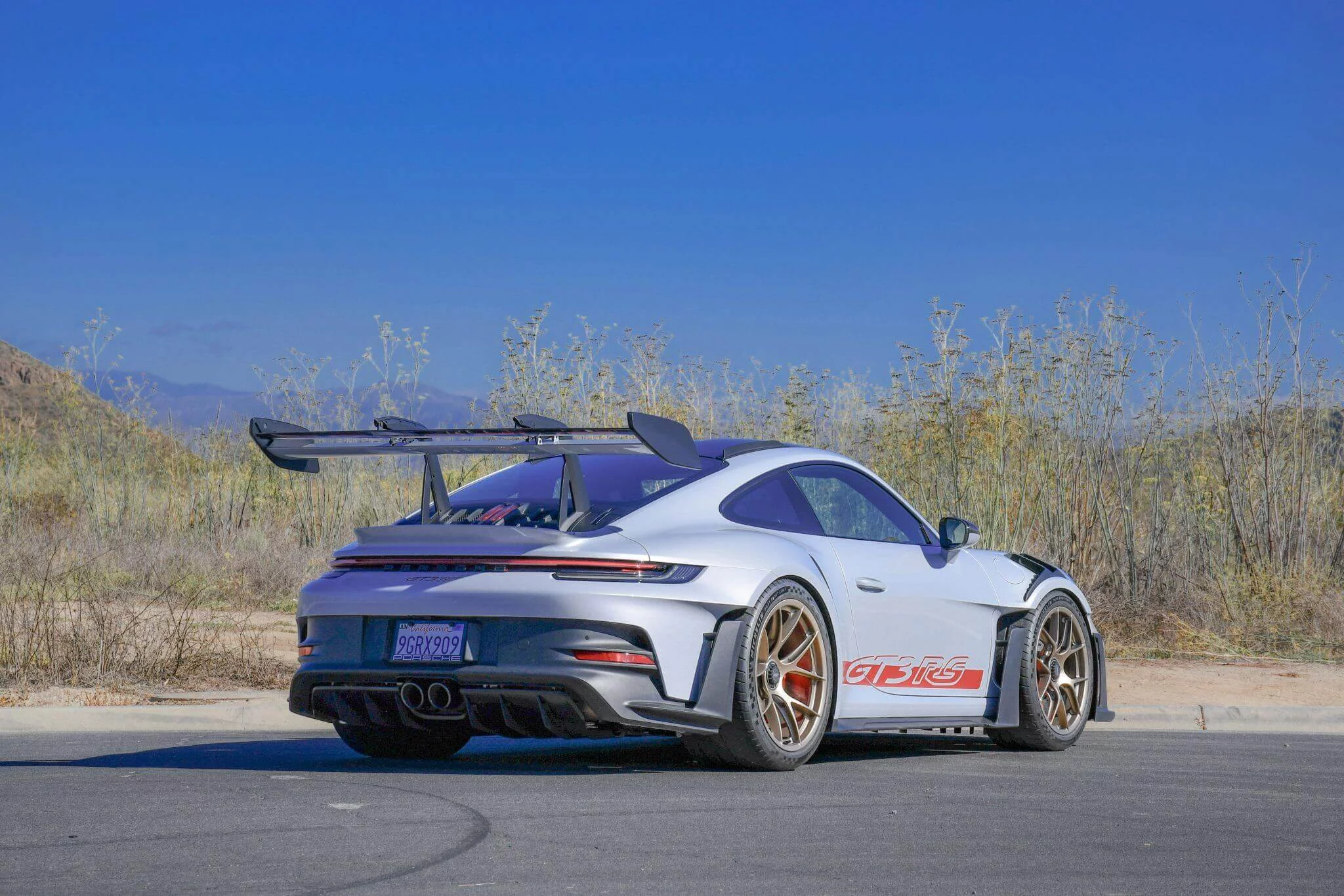 Ice Grey Metallic Porsche 911 GT3 RS