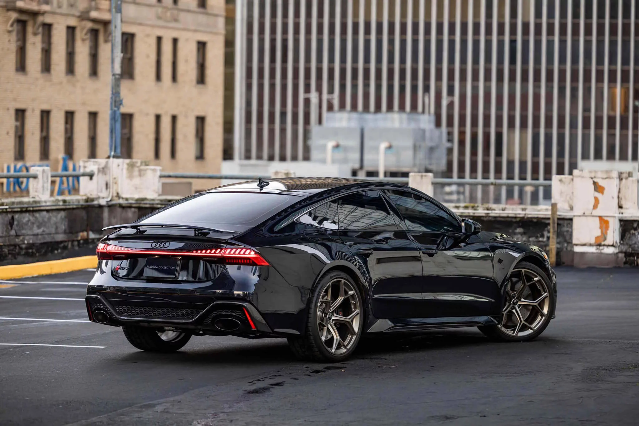 Sebring Black Audi RS7 Sportback
