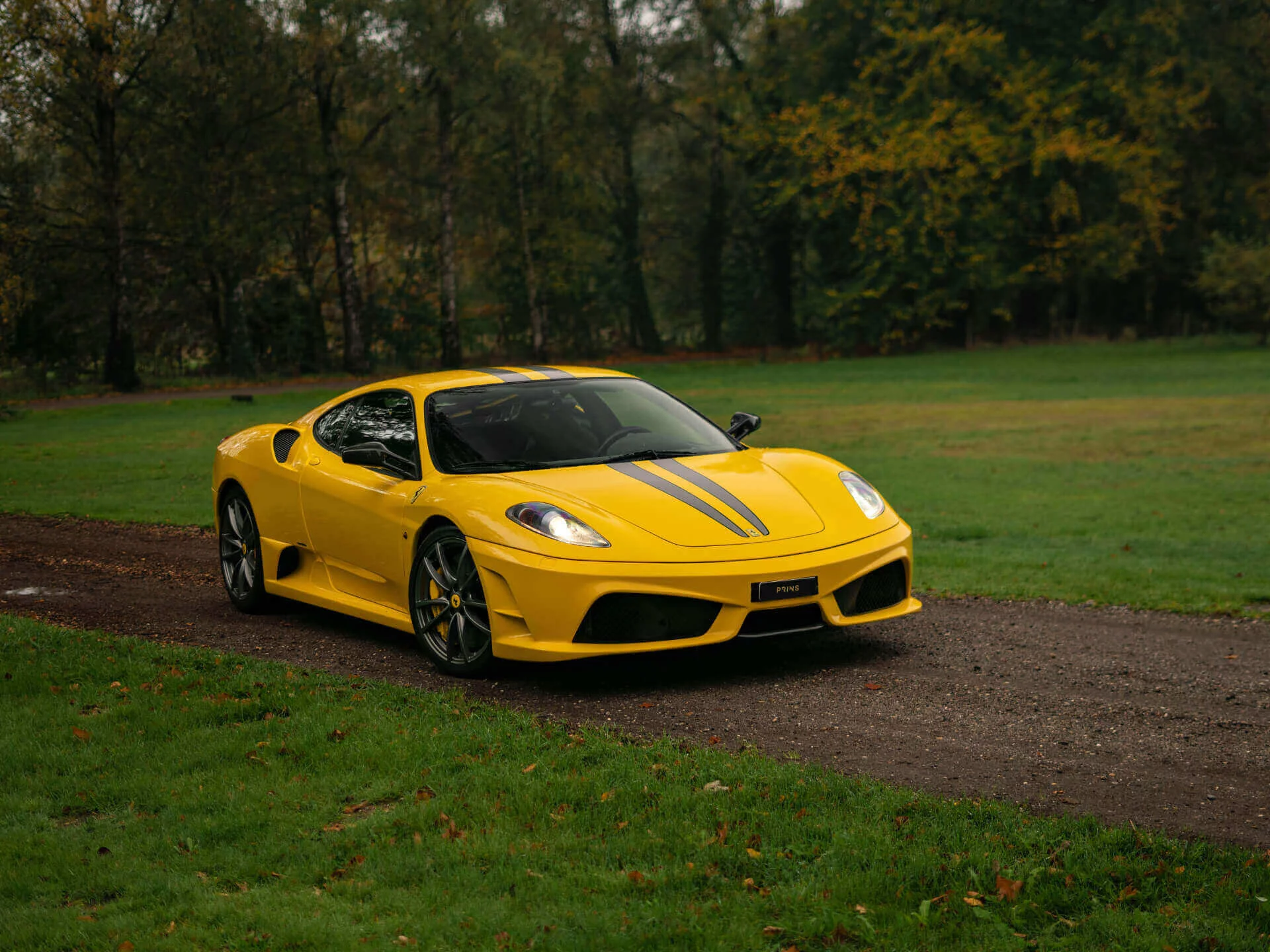 Giallo Modena Ferrari 430 Scuderia