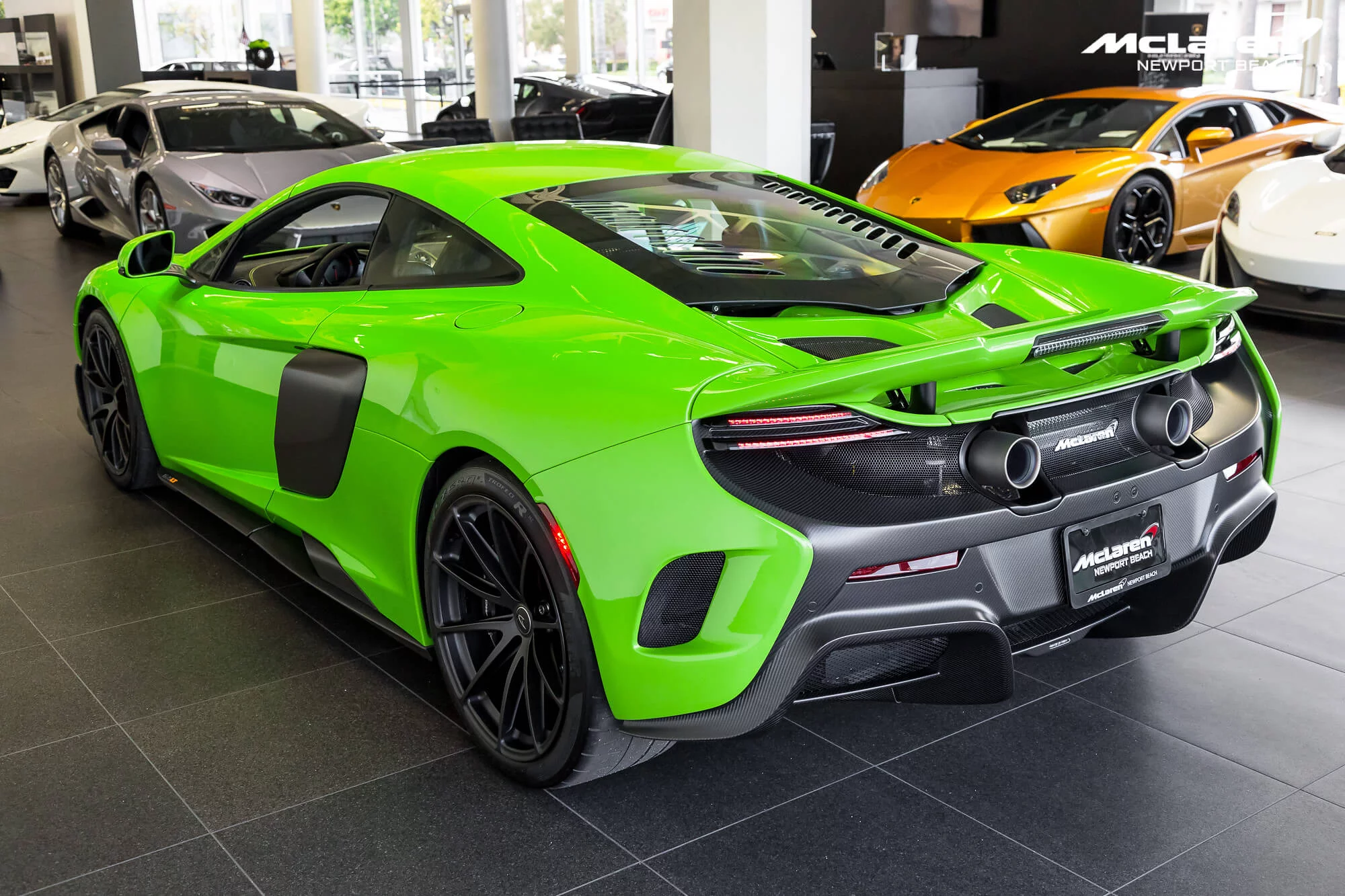 Mantis Green McLaren 675LT