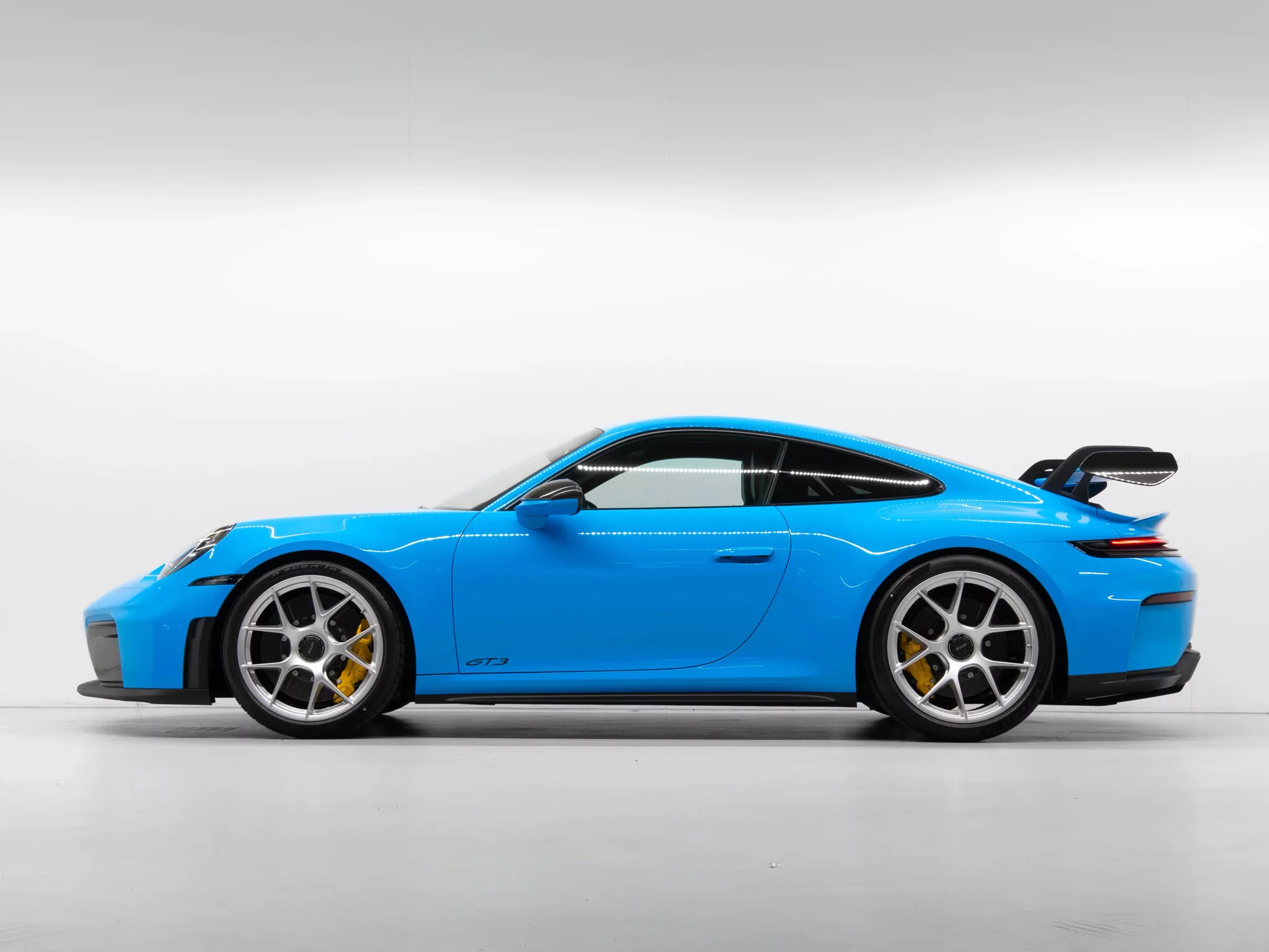 Riviera Blue Porsche 911 GT3