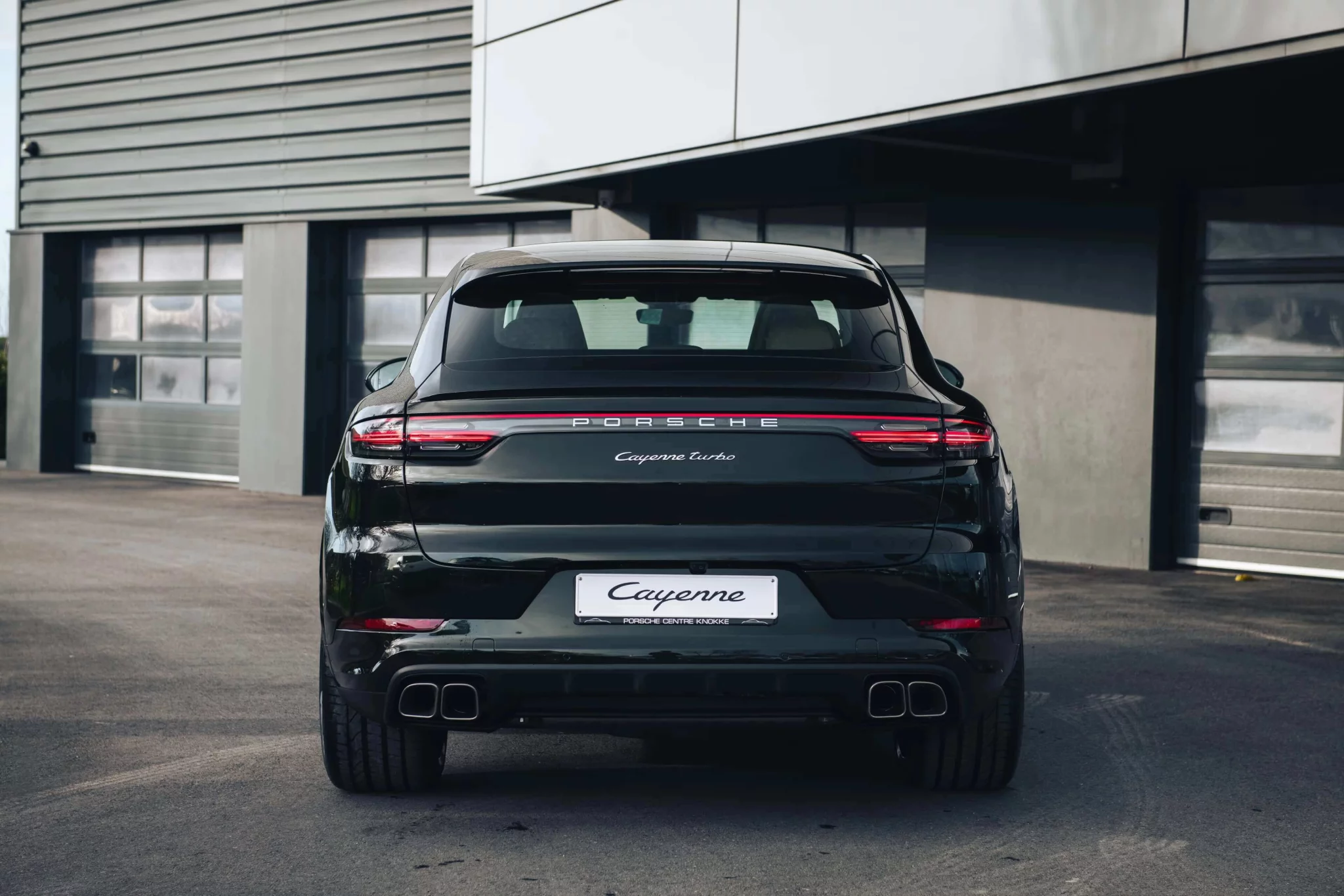 Dark Olive Metallic Porsche Cayenne