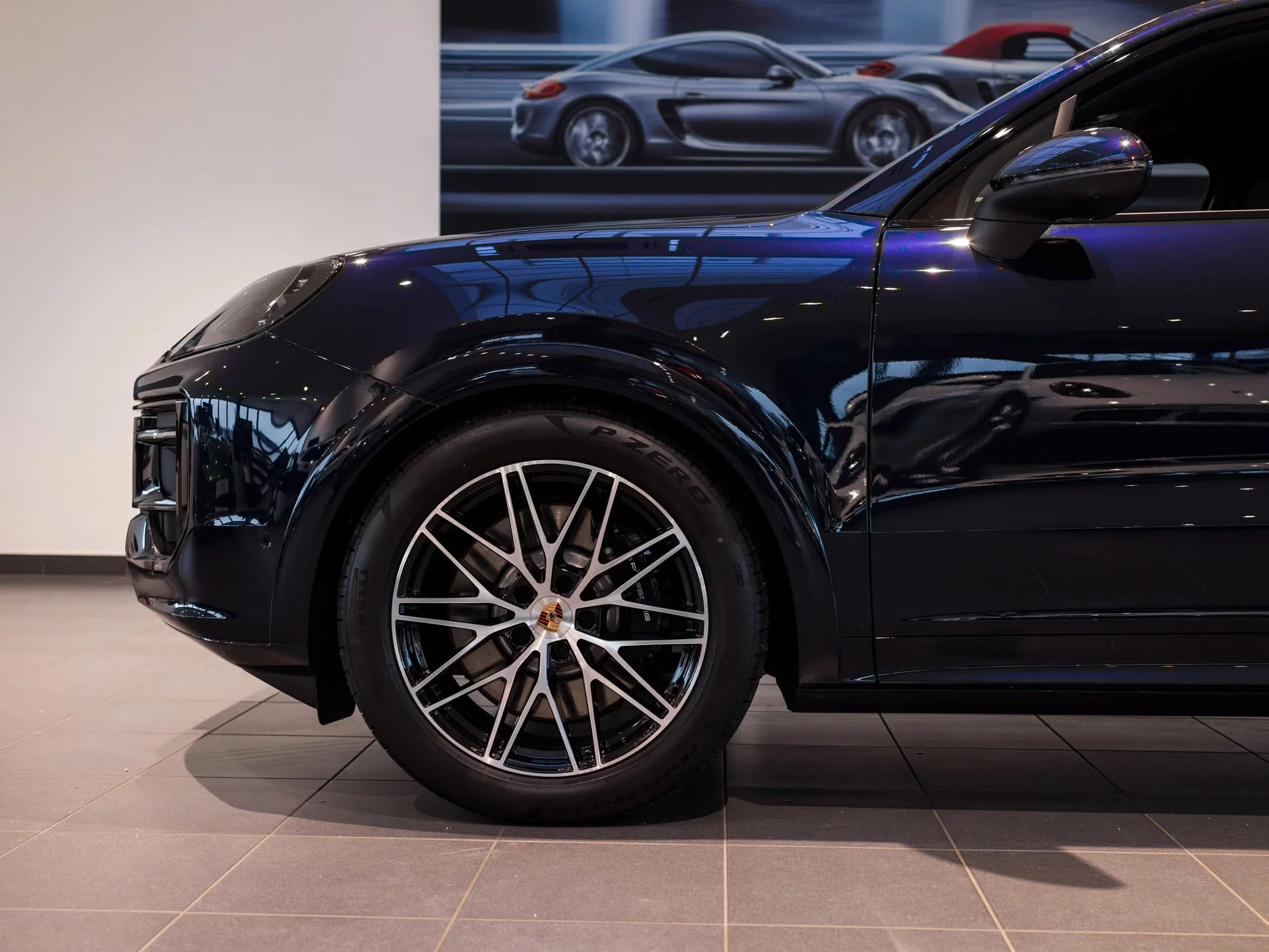 Dark Night Blue Metallic Porsche Cayenne