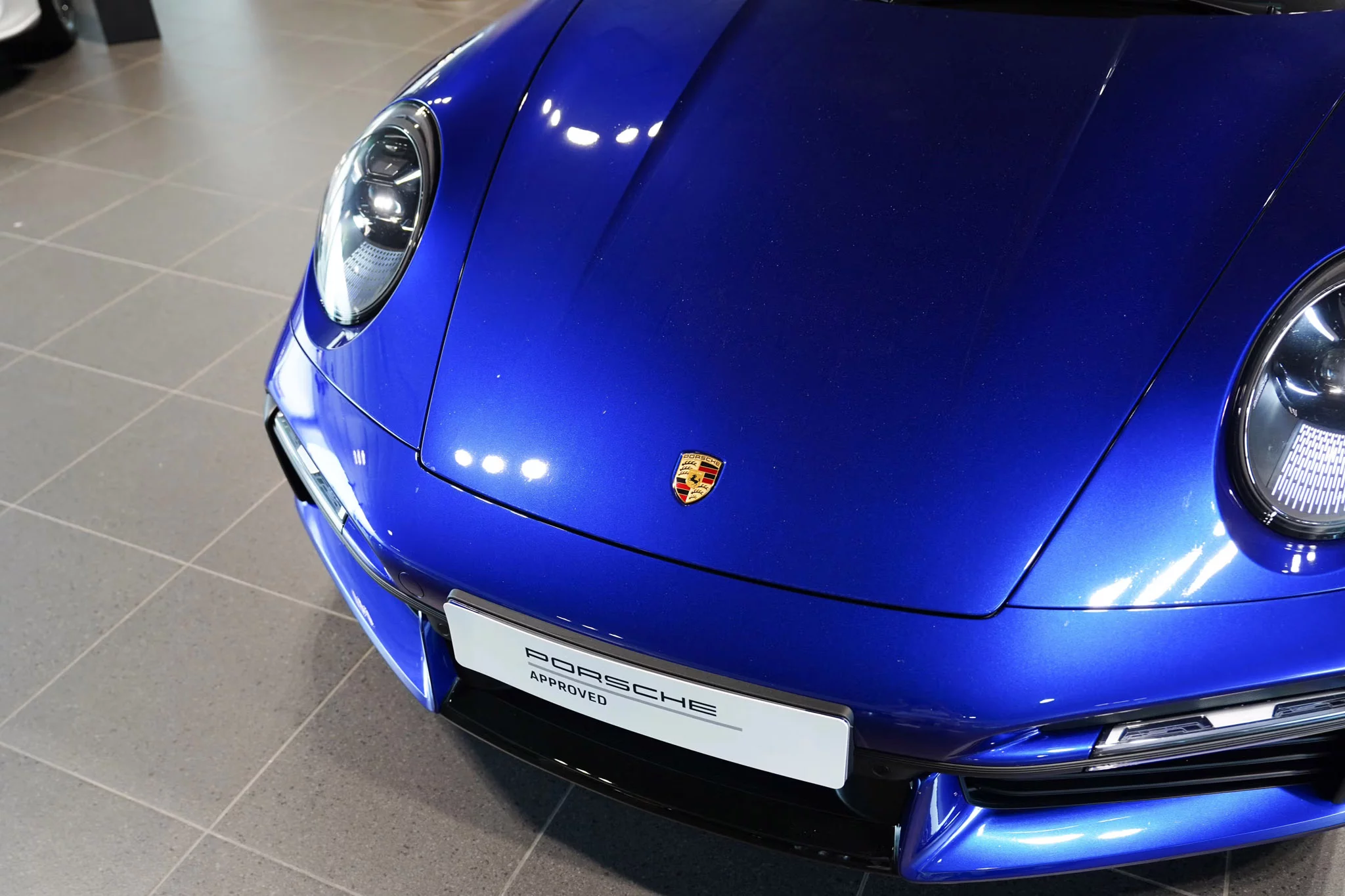 San Marino Blue Porsche 911 Turbo