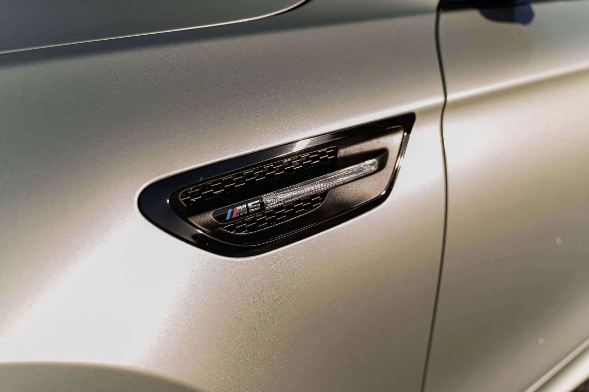 Amazonite Silver BMW M5