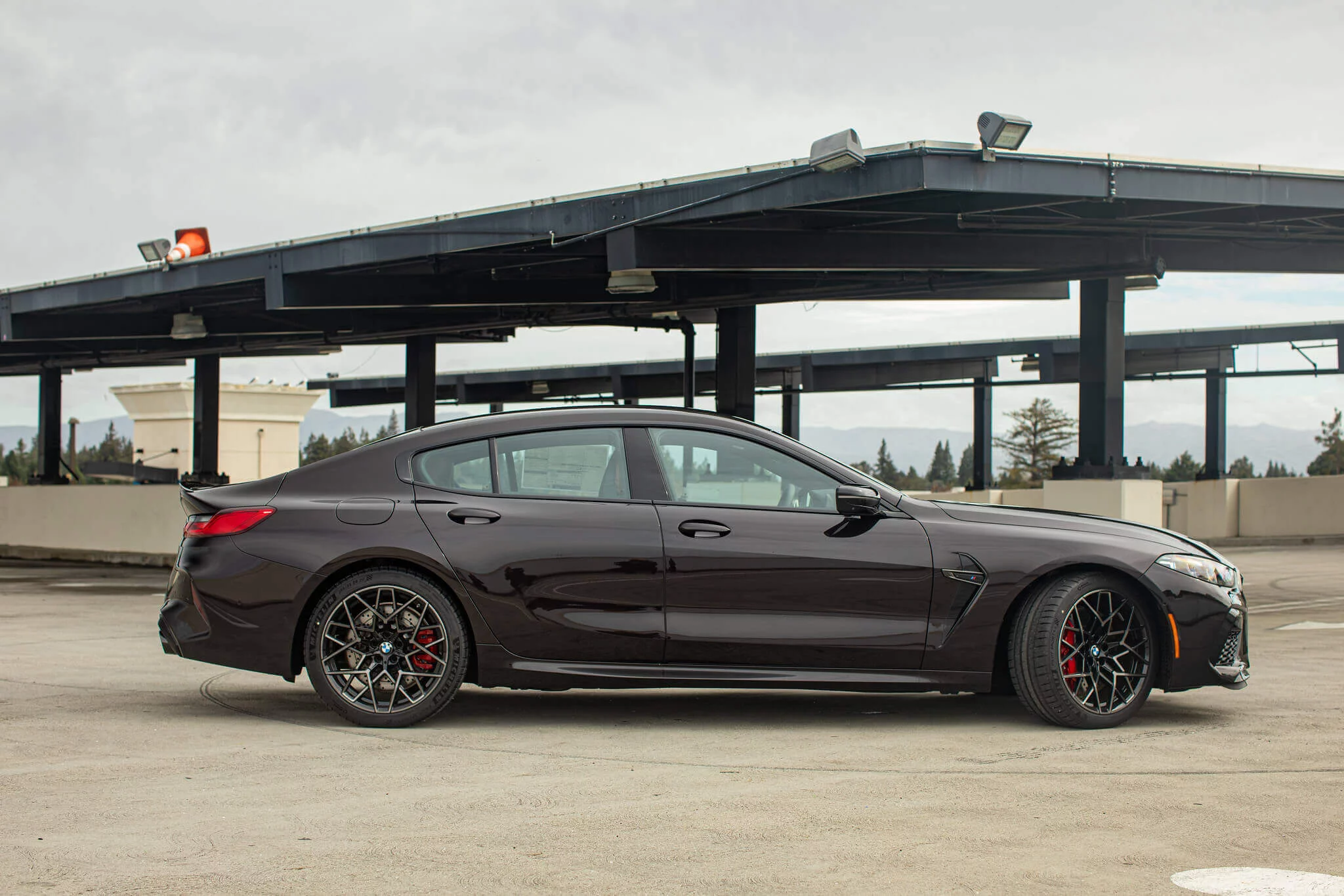 Nero Fuoco BMW M8