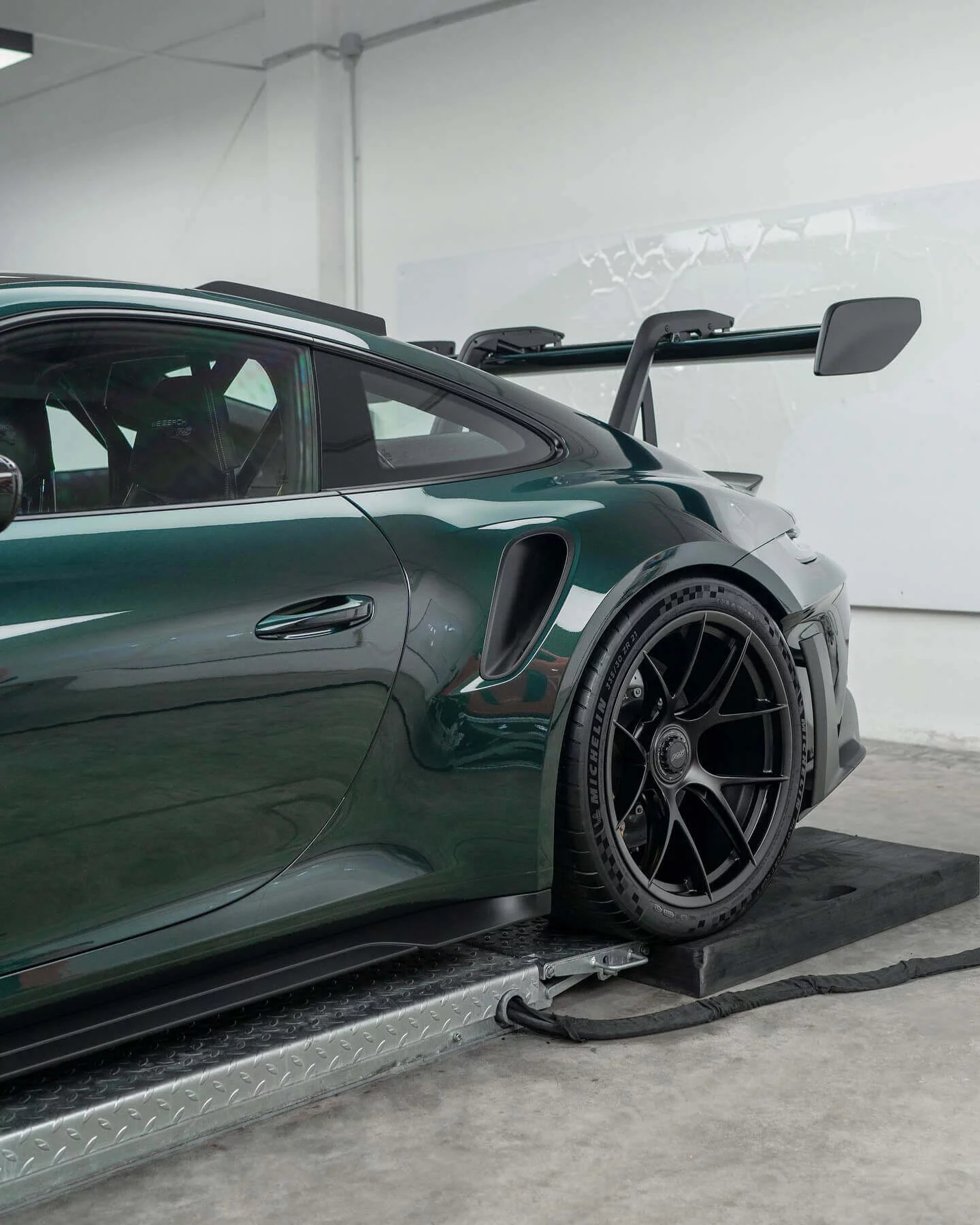 Forest Green Metallic Porsche 911 GT3 RS