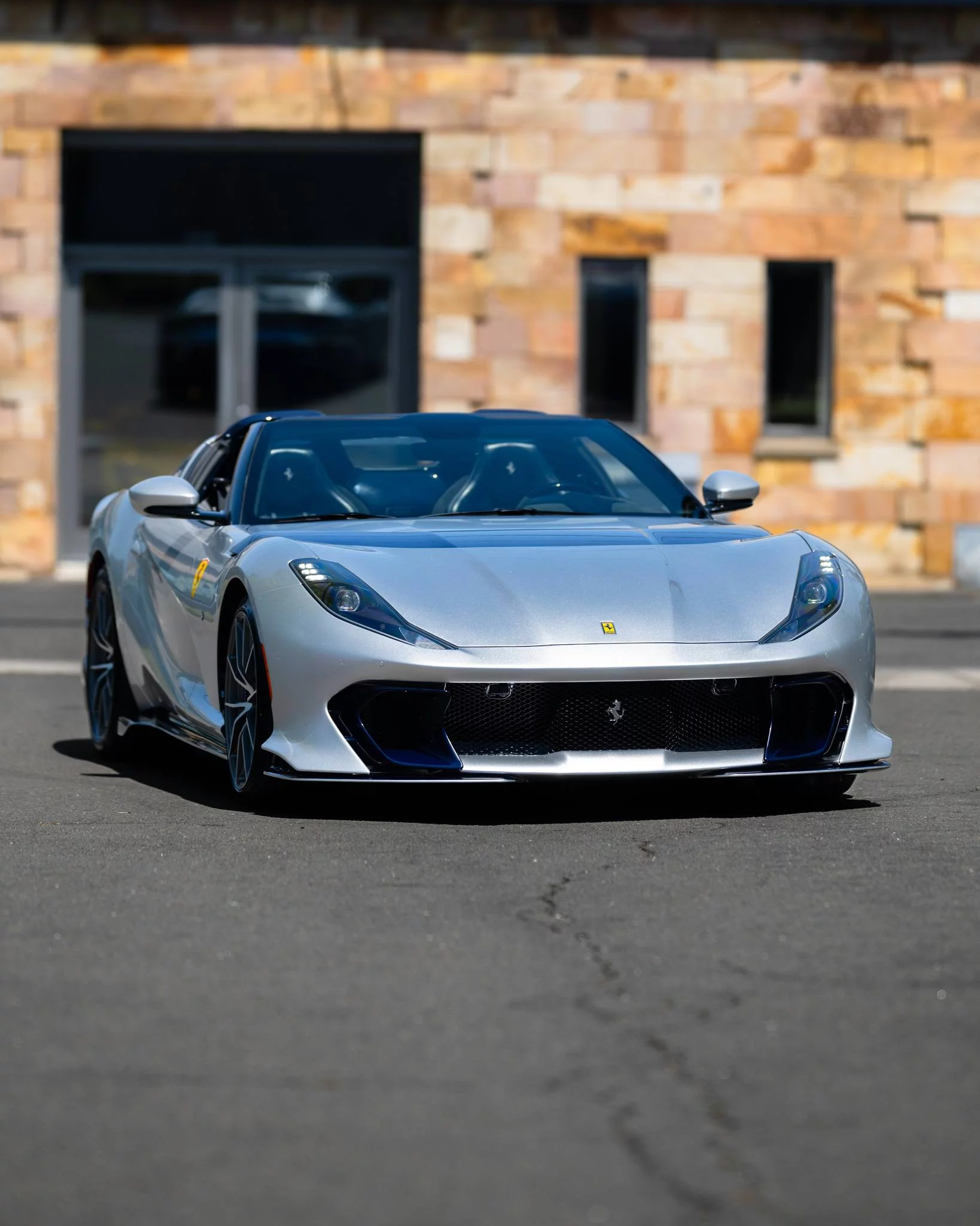 Sanu Silver Ferrari 812