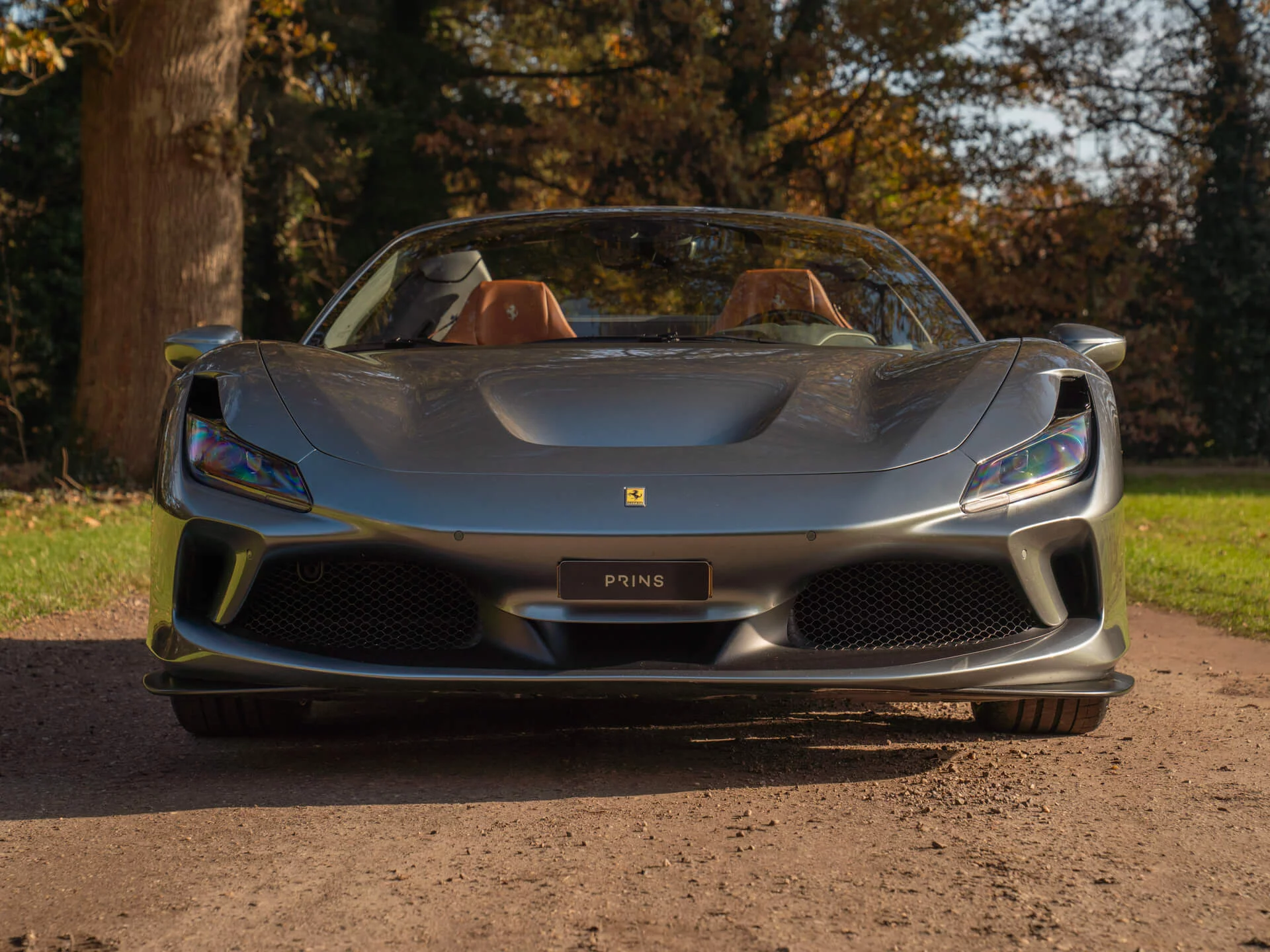 Grigio Coburn Ferrari F8