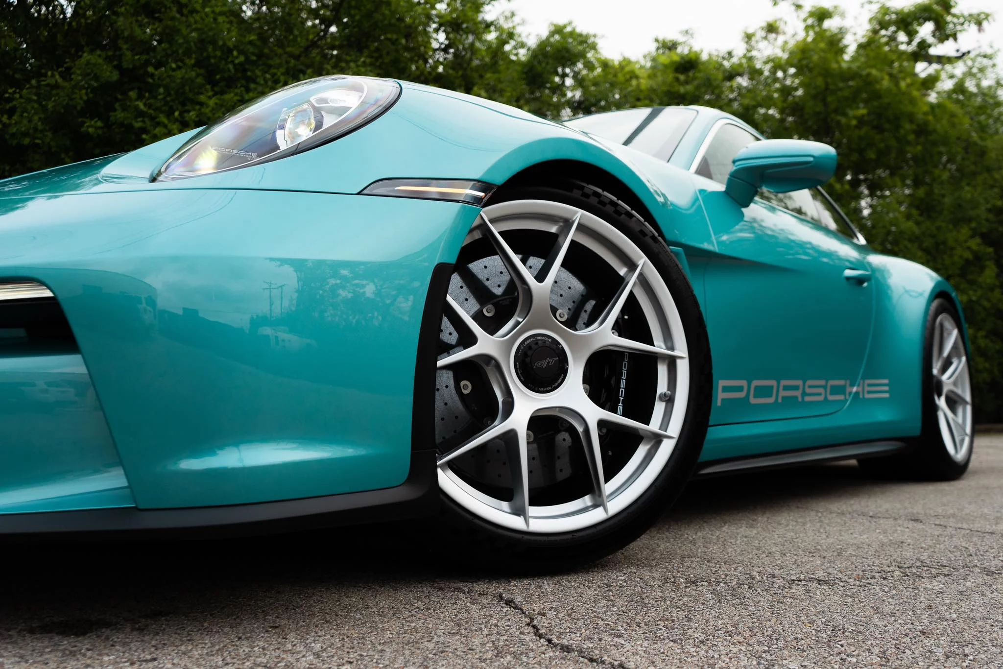Ipanema Blue Metallic Porsche 911 S/T