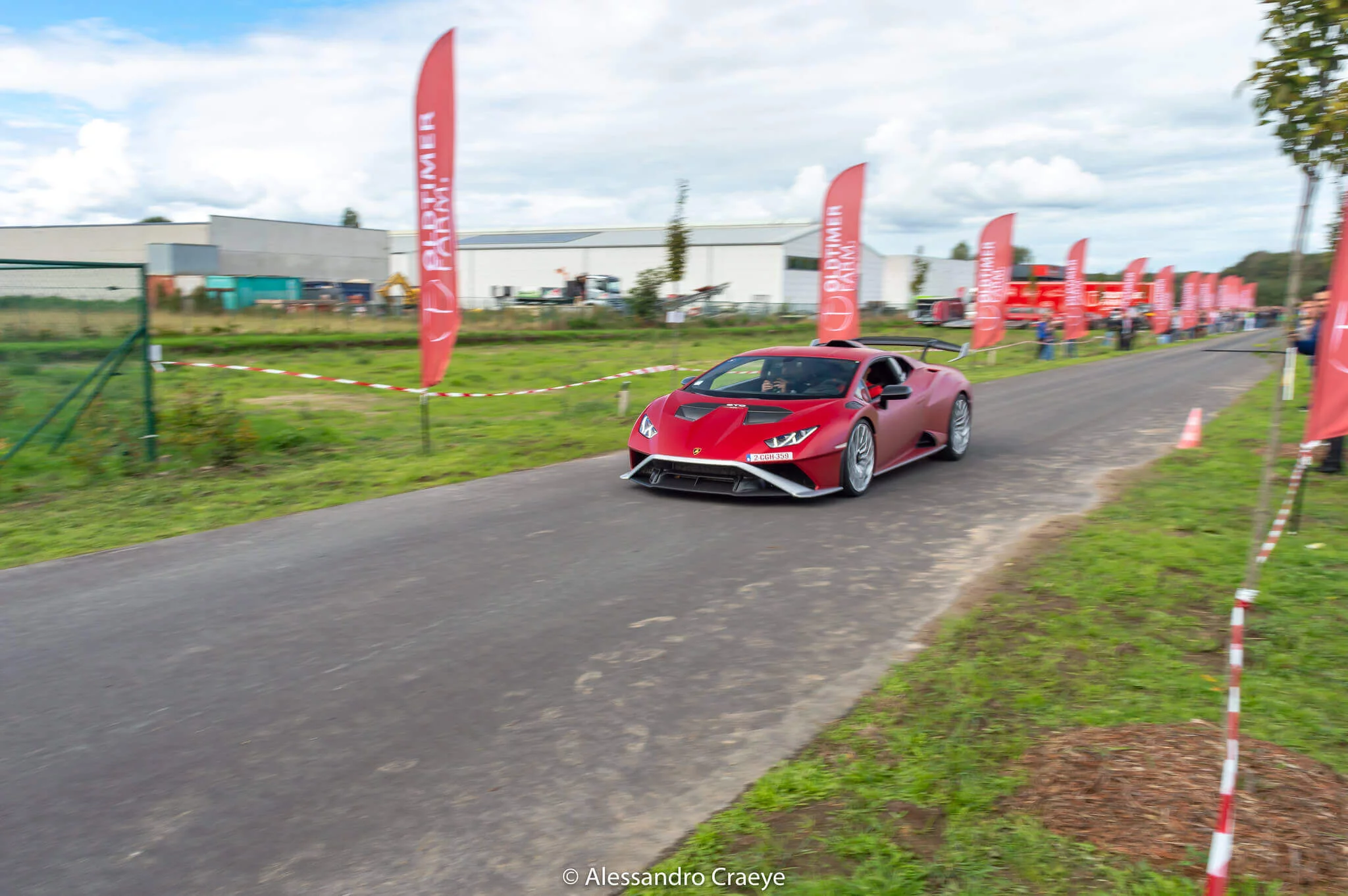 Rosso Pyra Lamborghini Huracán