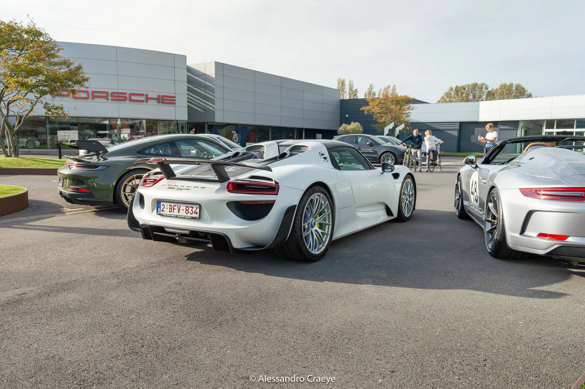 Oryx White Porsche 918 Spyder