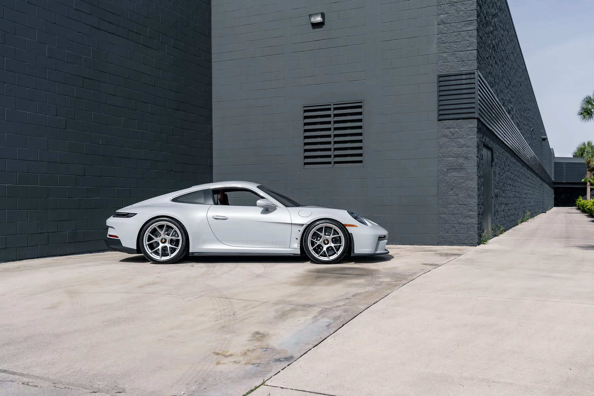 Ice Grey Metallic Porsche 911 S/T