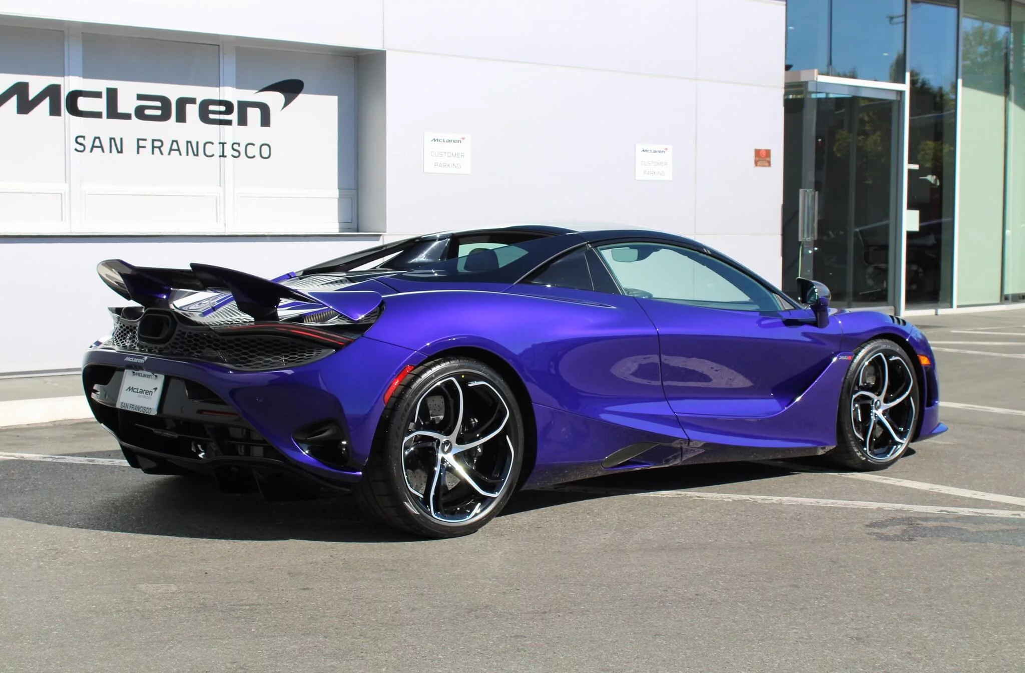 Lantana Purple McLaren 750S