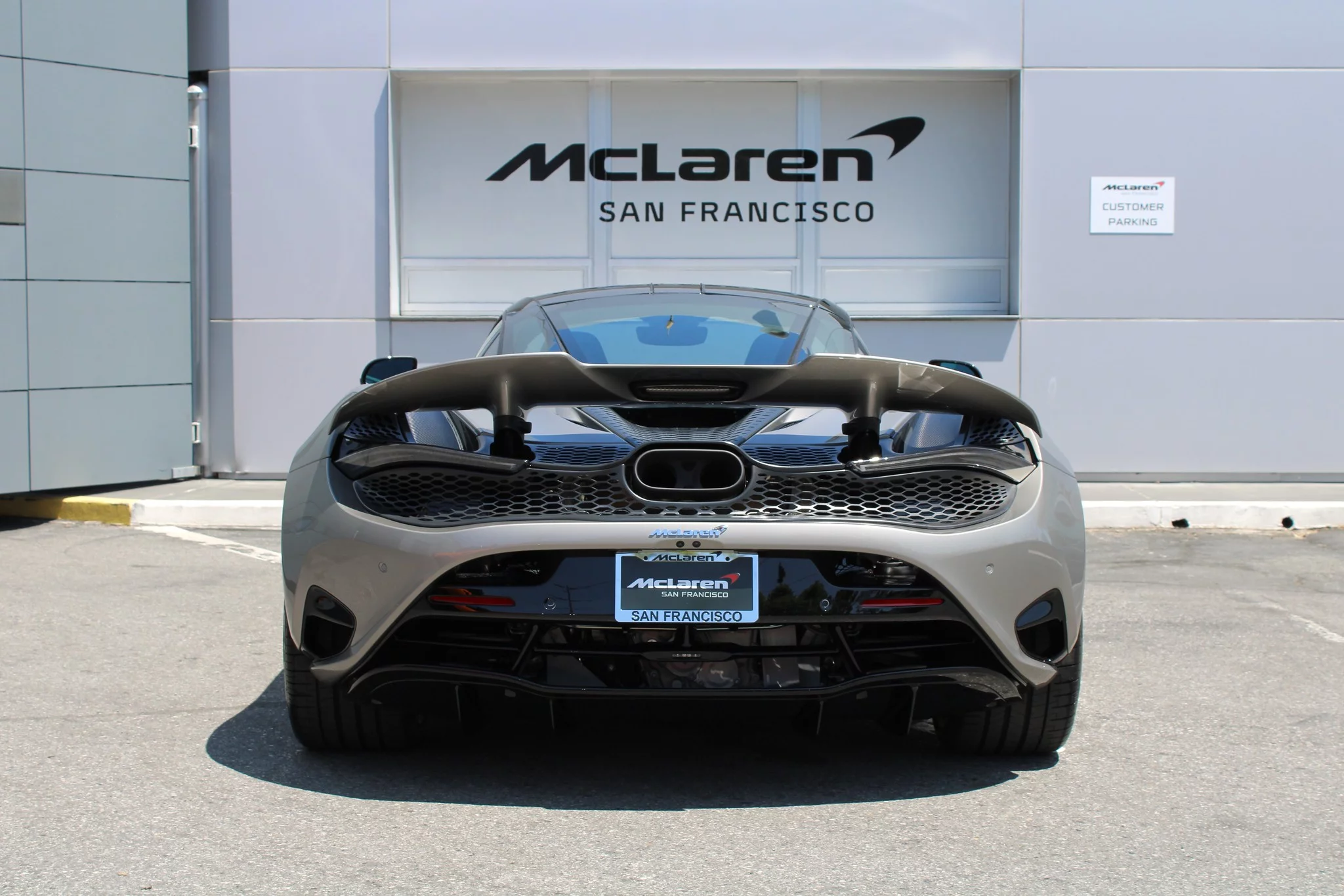Blade Silver McLaren 750S