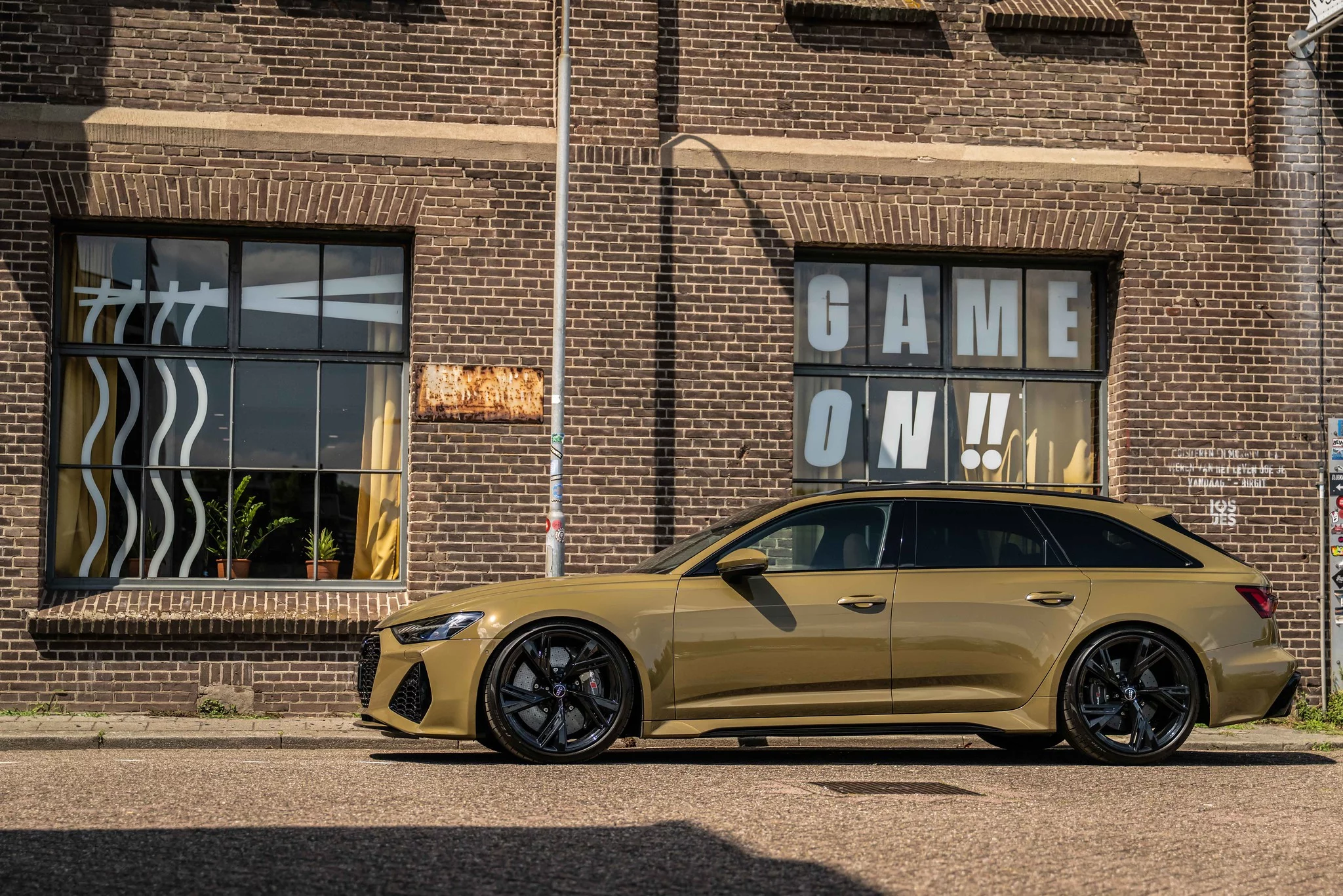 Tactical Green Audi RS6 Avant