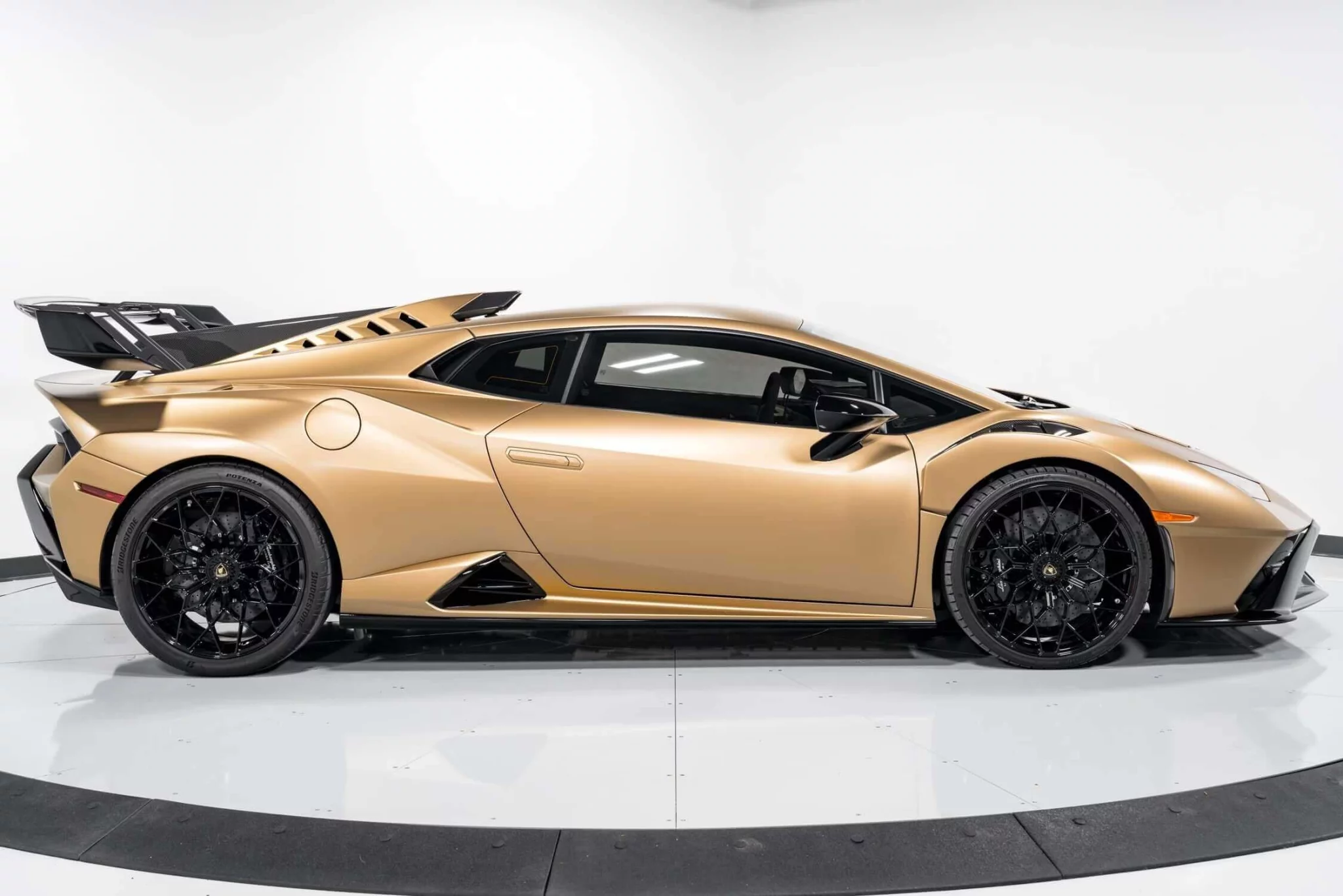 Bronzo Zenas Lamborghini Huracán