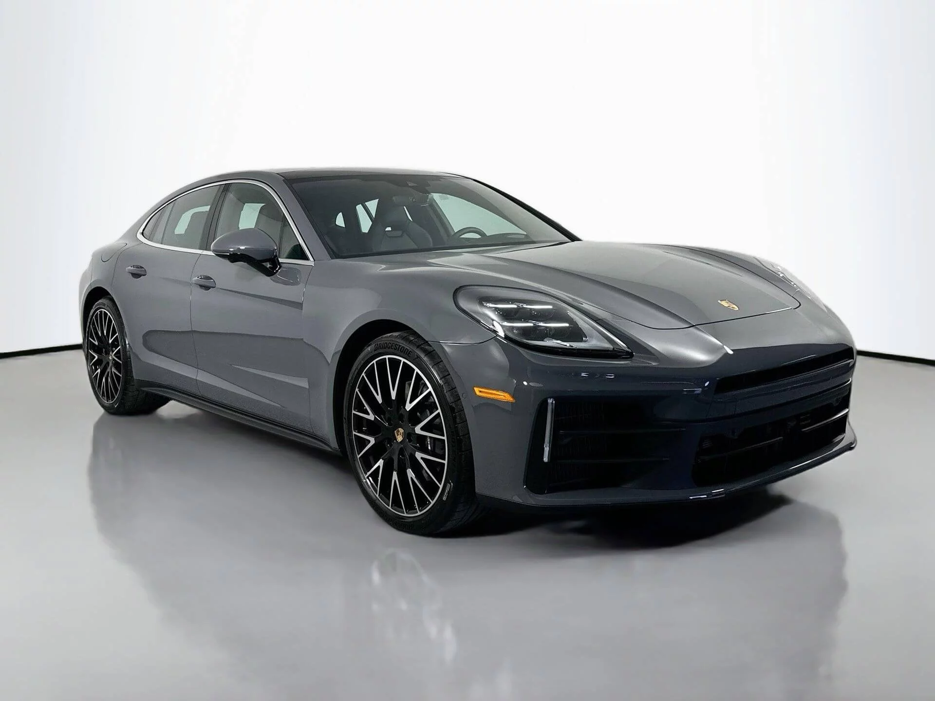 Slate Grey Neo Porsche Panamera