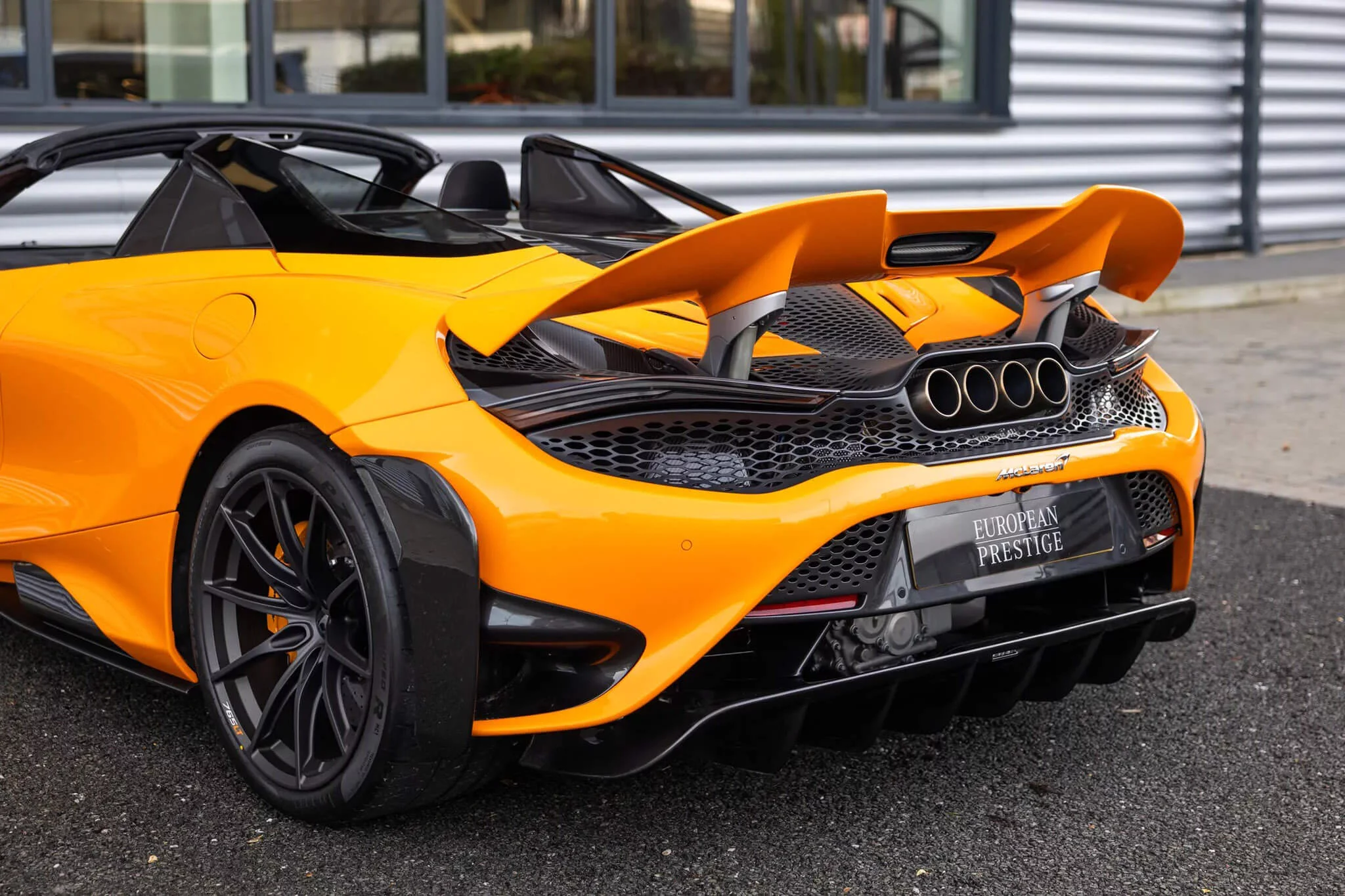 McLaren Orange McLaren 765LT