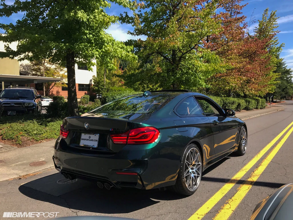 Oxford Green II BMW M4