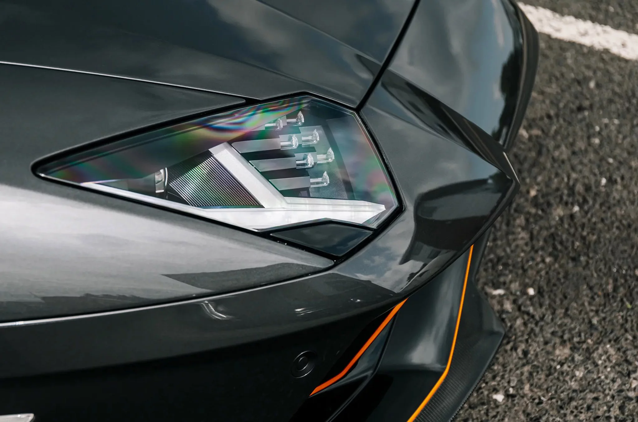 Grigio Keres Lamborghini Aventador