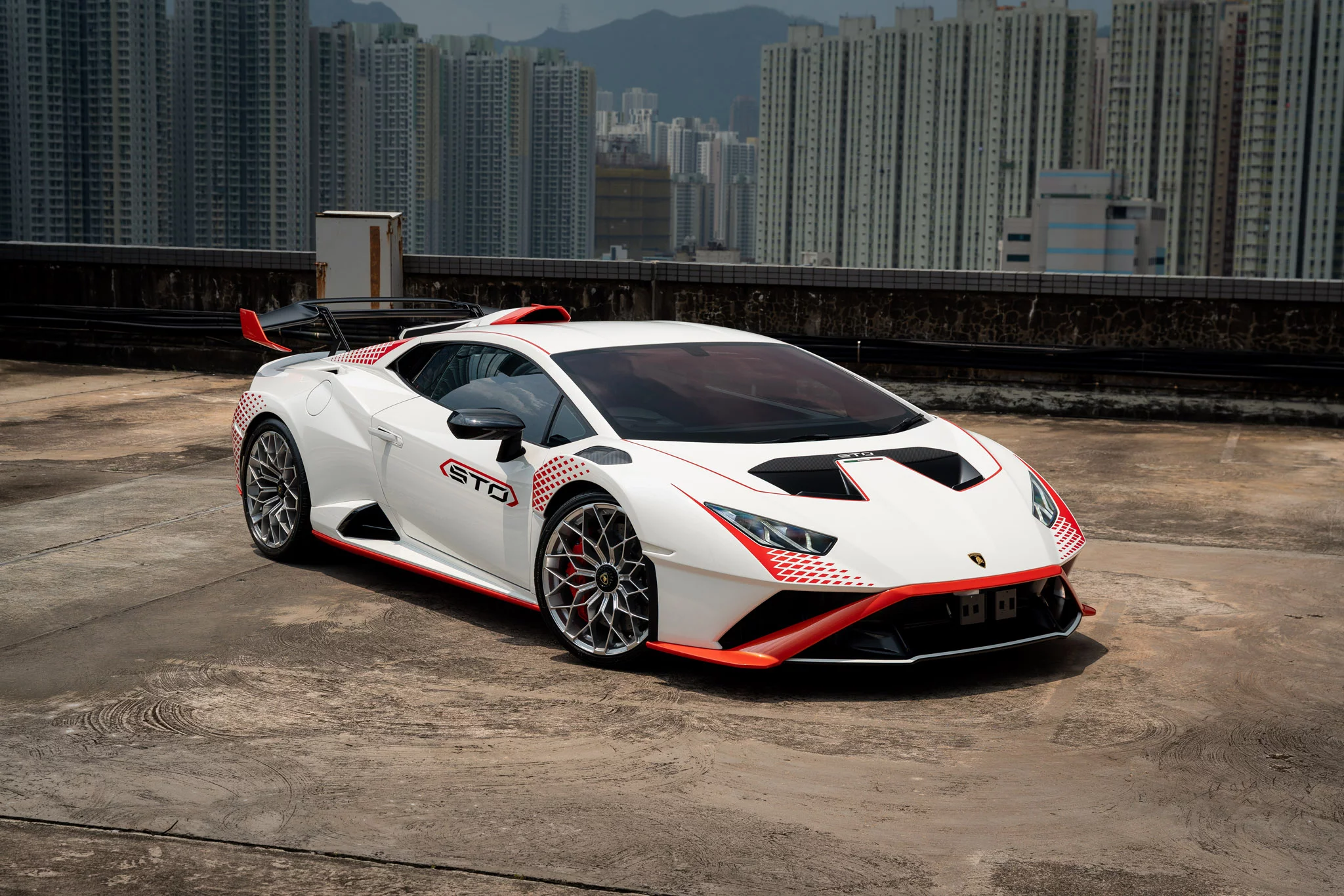 Bianco Monocerus Lamborghini Huracán
