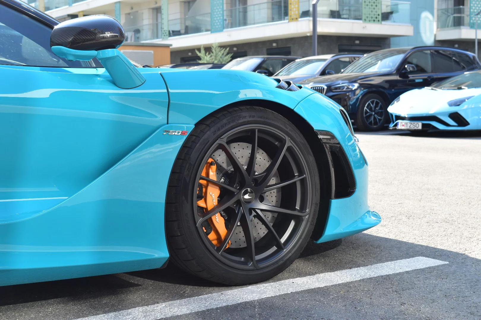 Tokyo Cyan McLaren 750S