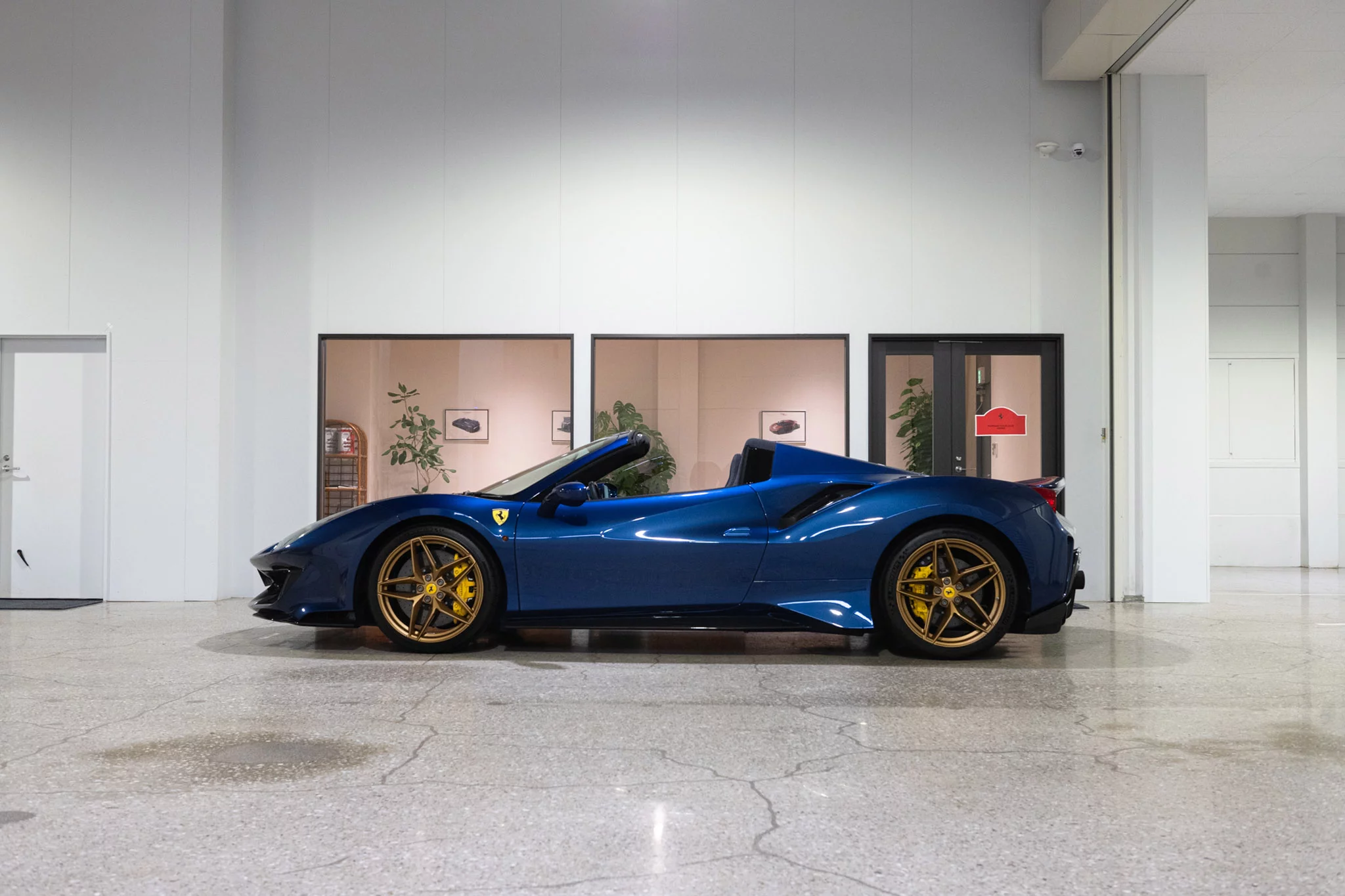 Blu Tour de France 70 Ferrari 488