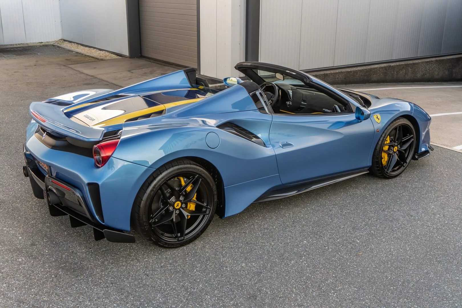 Azzurro California Ferrari 488