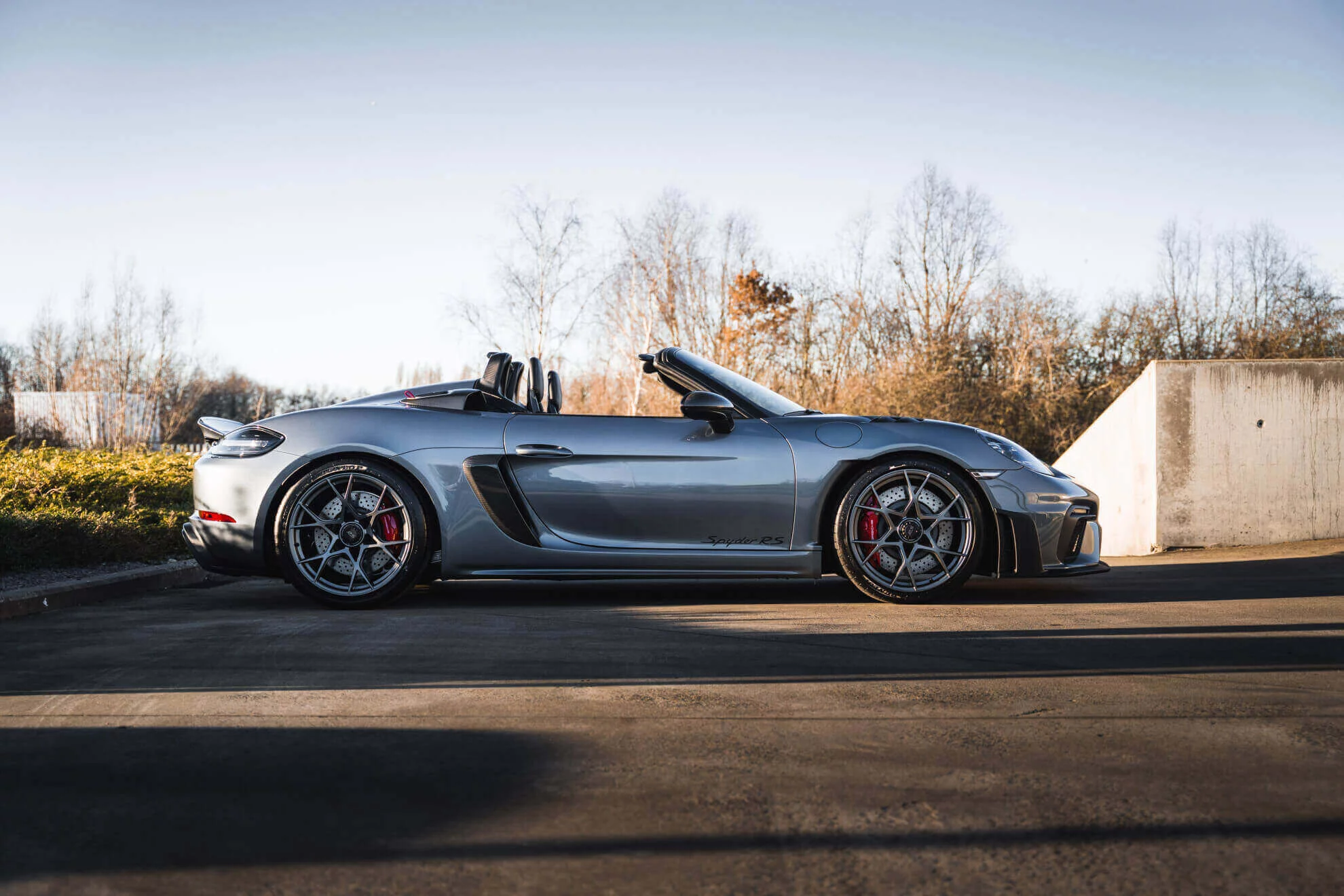 Vanadium Grey Metallic Porsche 718 Spyder RS