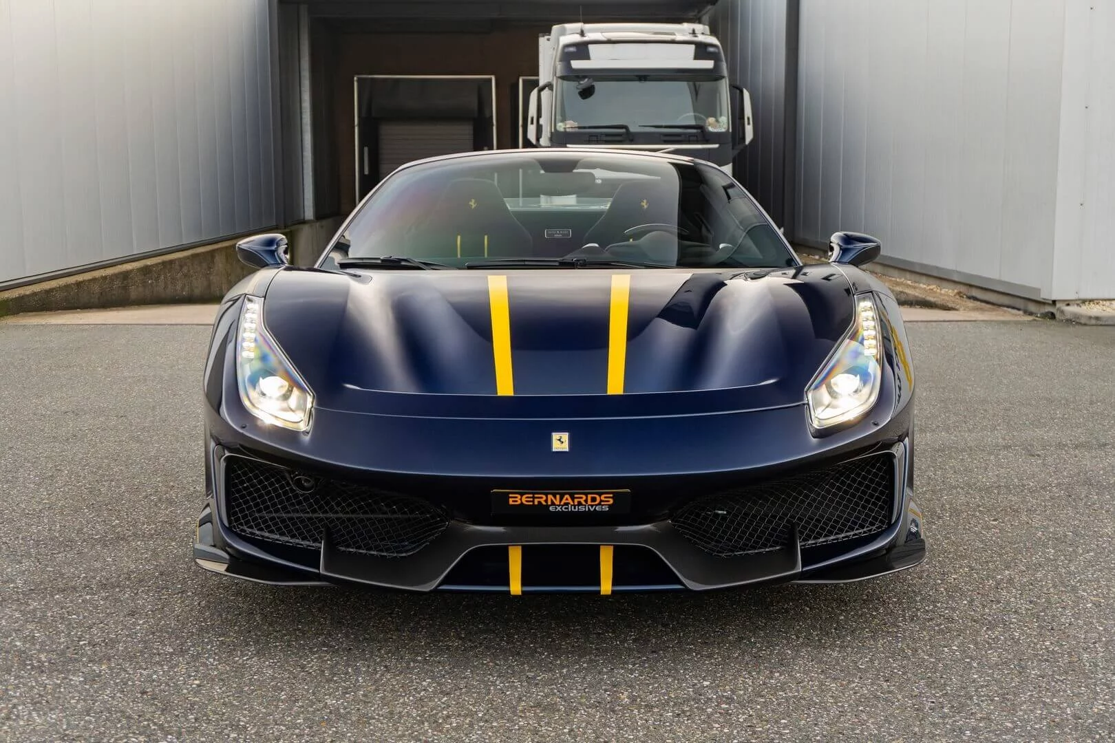 Blu Hembery Ferrari 488