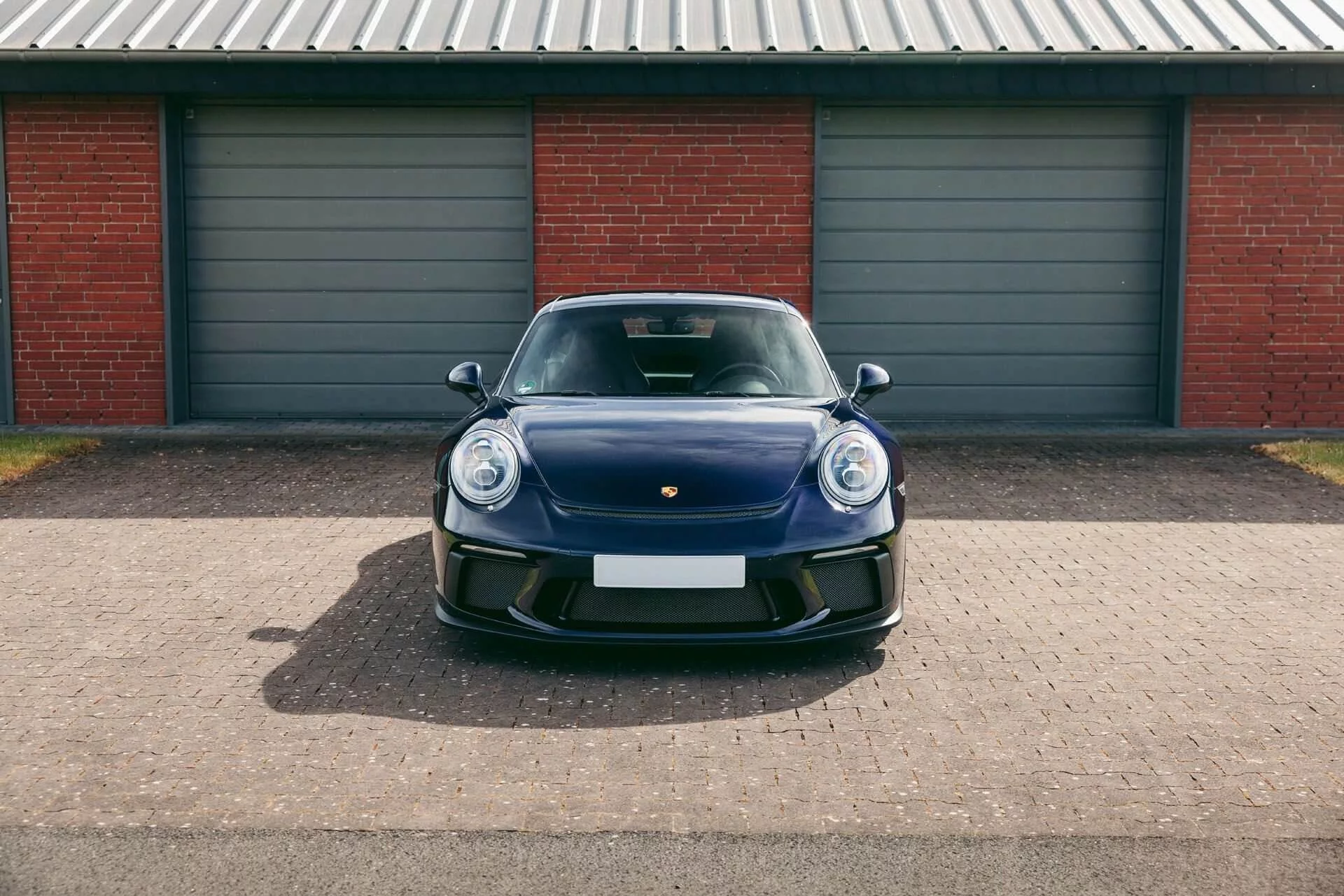 Night Blue Metallic Porsche 911 GT3