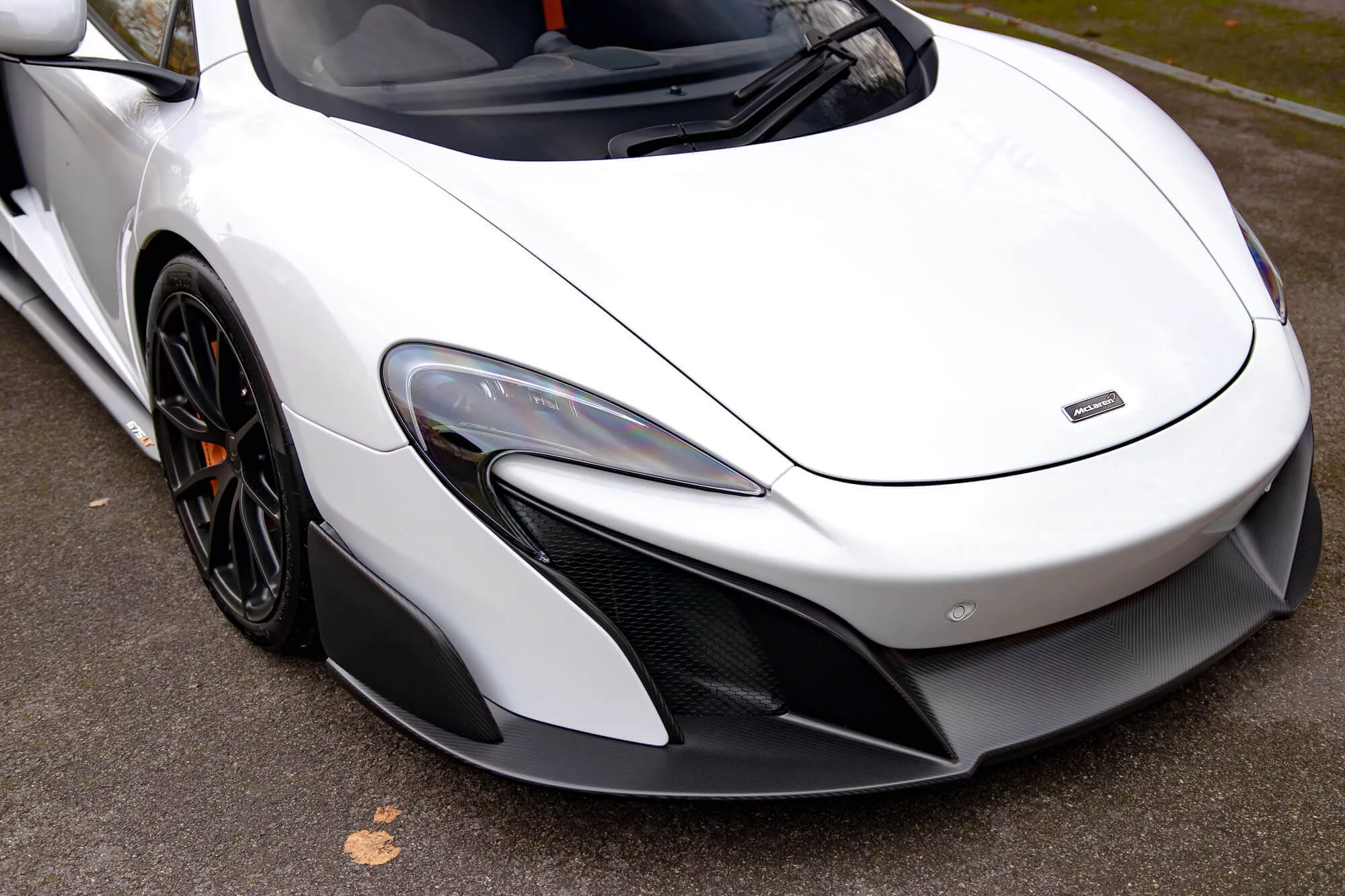 Silica White McLaren 675LT