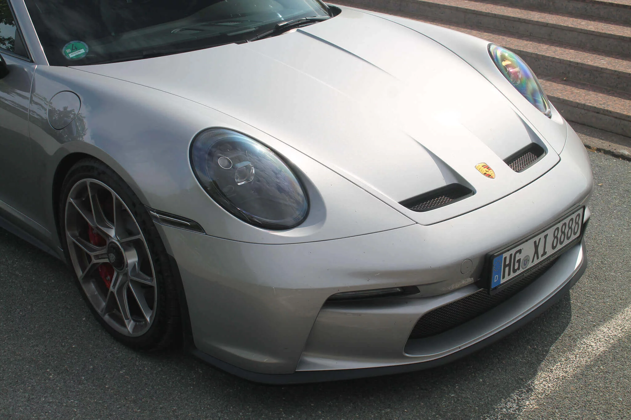 GT Silver Metallic Porsche 911 GT3