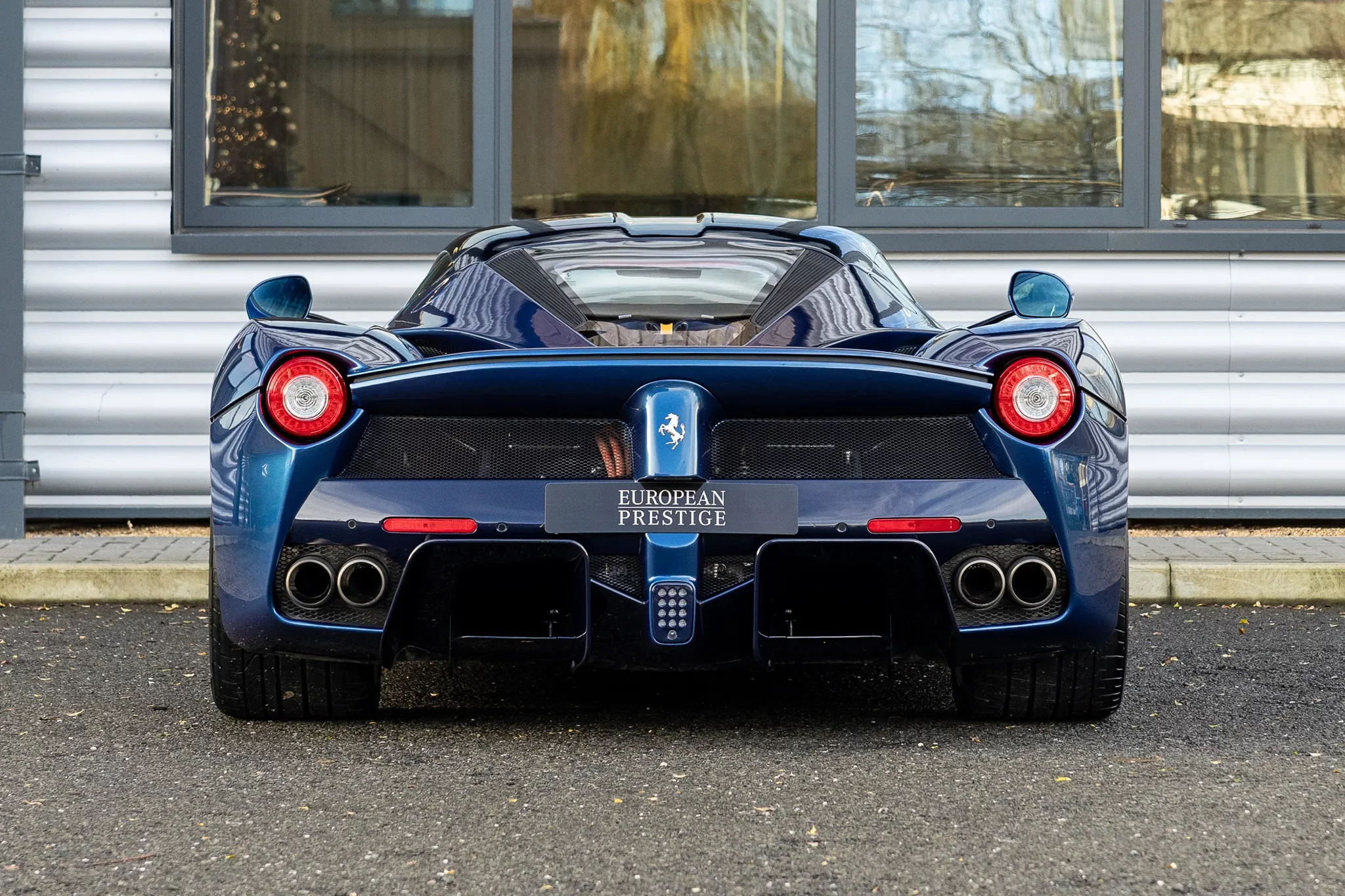 Blu NART Ferrari LaFerrari