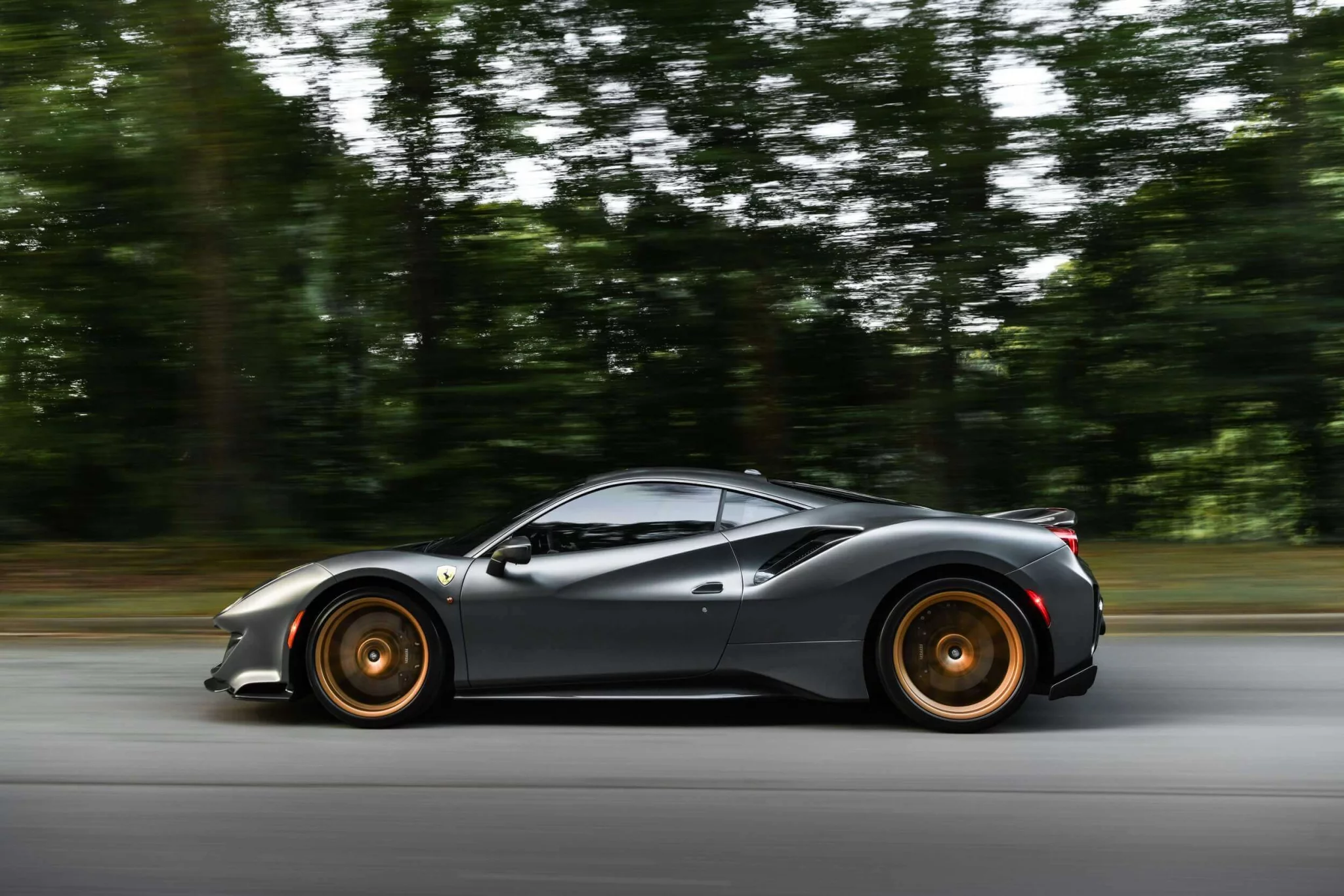 Grigio Silverstone Opaco Ferrari 488