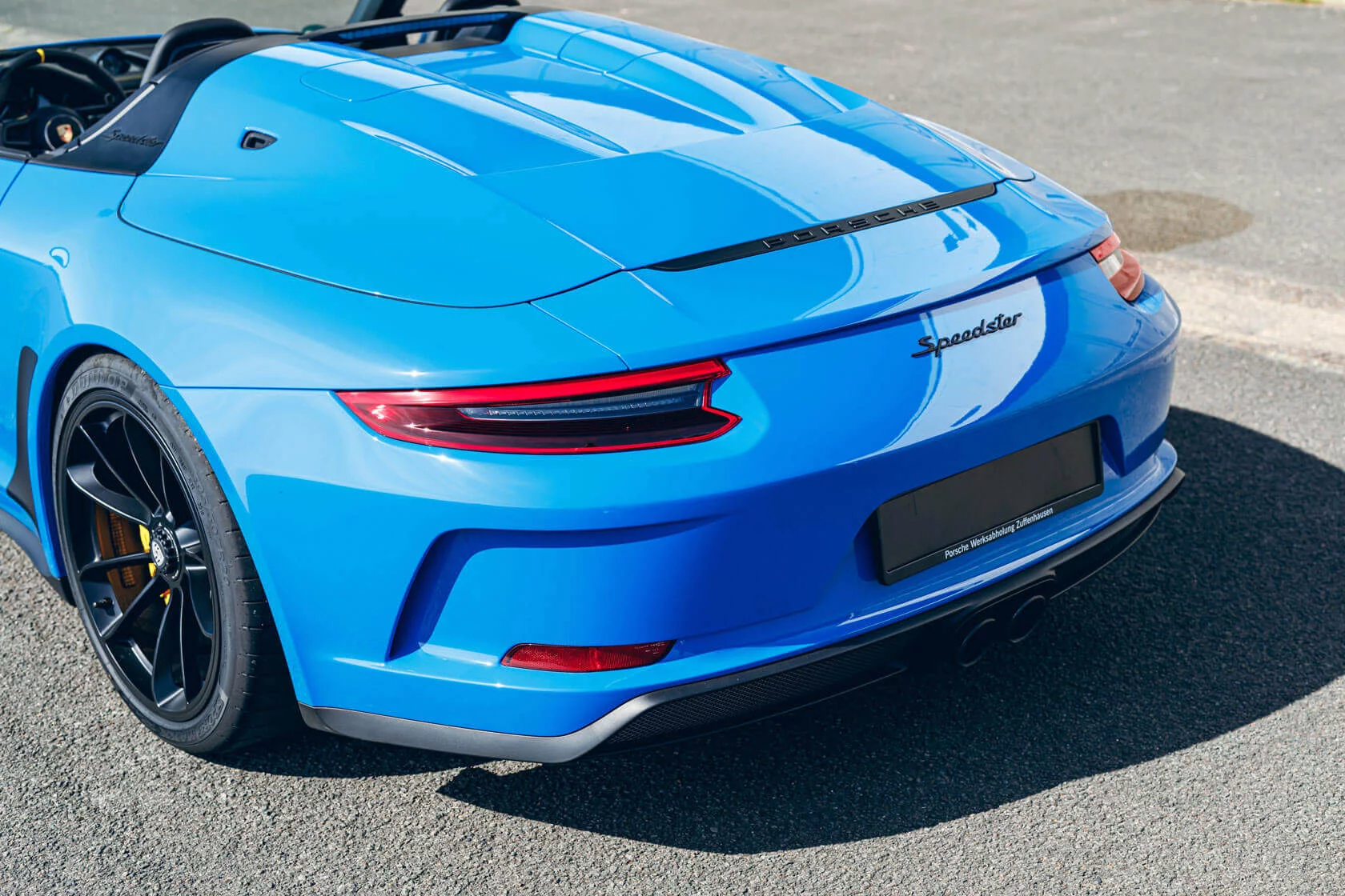 Voodoo Blue Porsche 911 Speedster